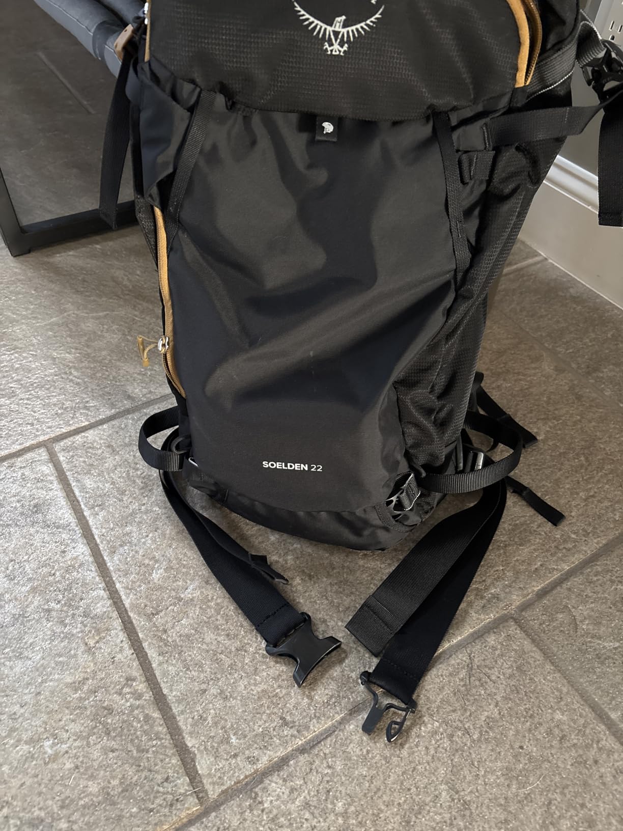 Osprey Soelden Pro 32L Men's Ski and Snowboard Backpack with E2 Airbag System, Red Mountain customer photo 2