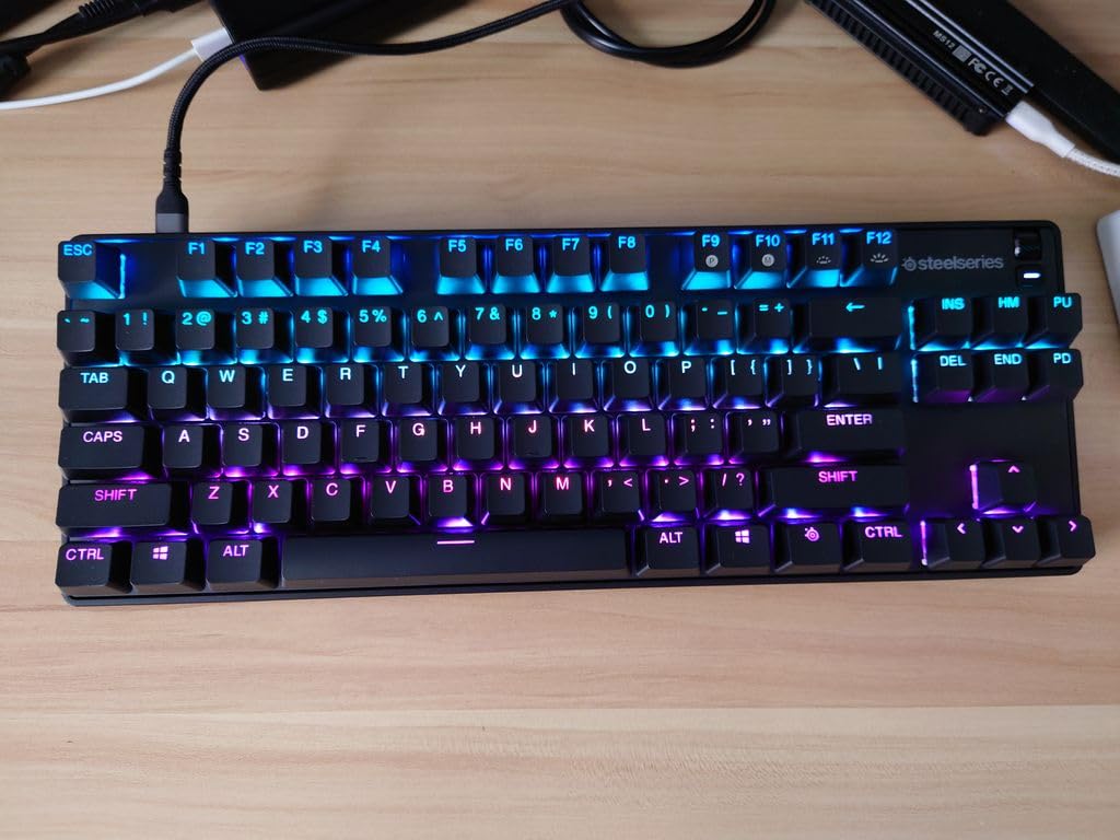 SteelSeries New Apex 9 TKL - HotSwap Optical Mini Keyboard - TKL Esports Design - Optical Switches - RGB Customization - Aluminum Alloy Frame - Double Shot PBT Keycaps customer photo 1