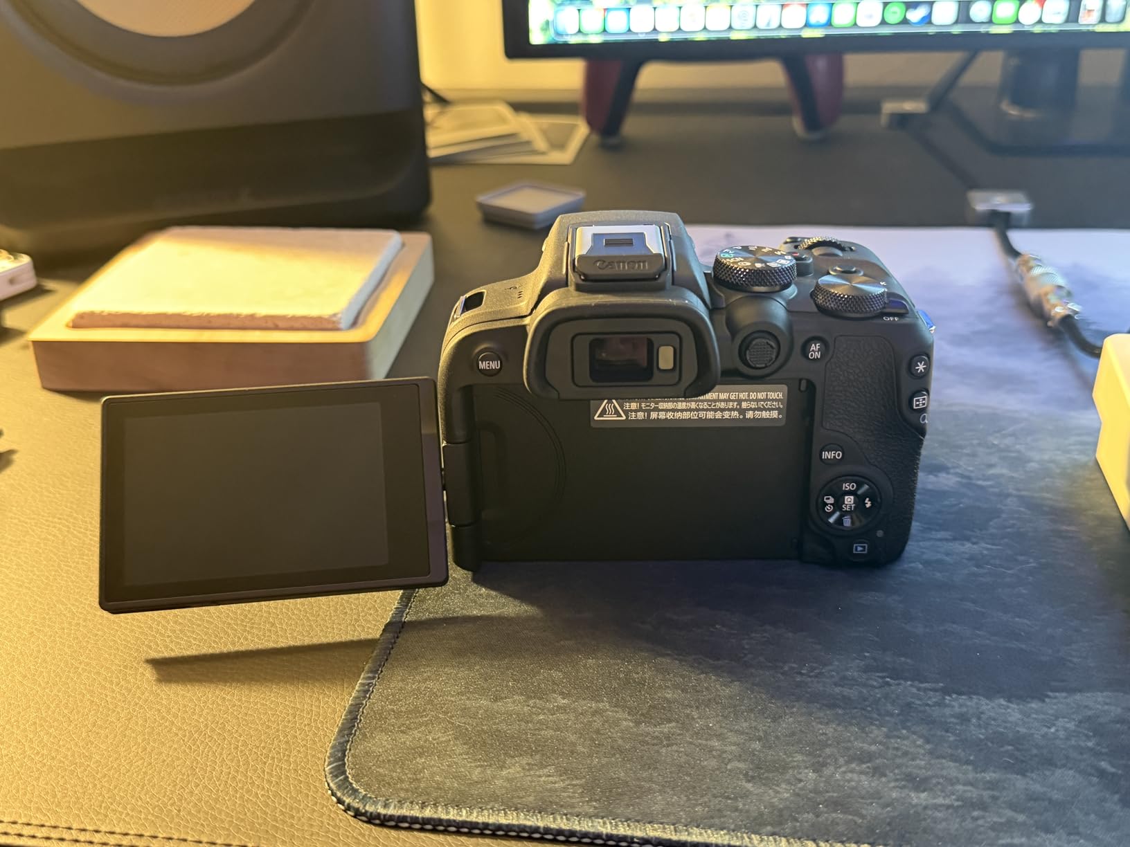 Canon EOS R10 (Body Only), Mirrorless Vlogging Camera, 24.2 MP, 4K Video, DIGIC X Image Processor, High-Speed Shooting, Subject Tracking, Detection, Compact, Lightweight, for Content Creators customer photo 2