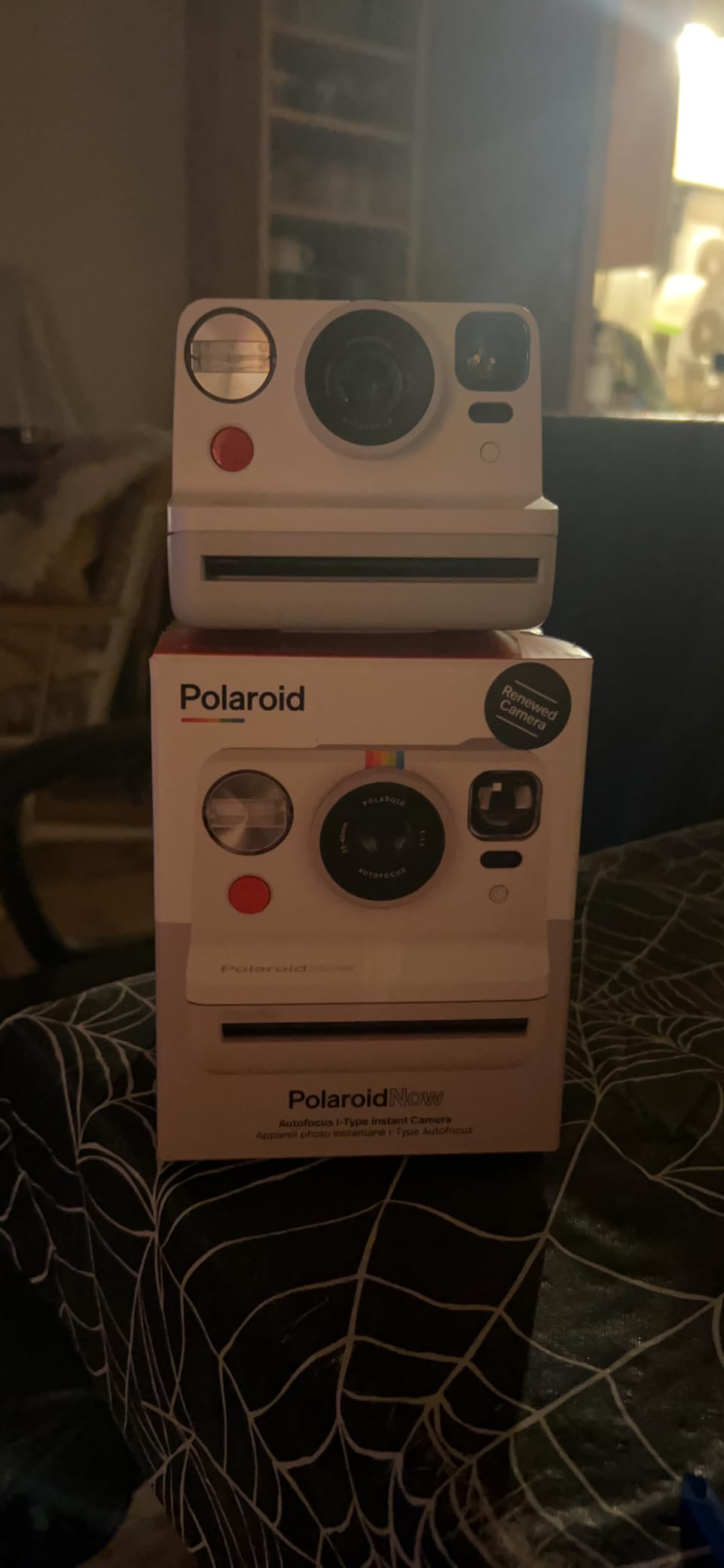 Polaroid Now I-Type Instant Camera - White (Renewed Premium) customer photo 1