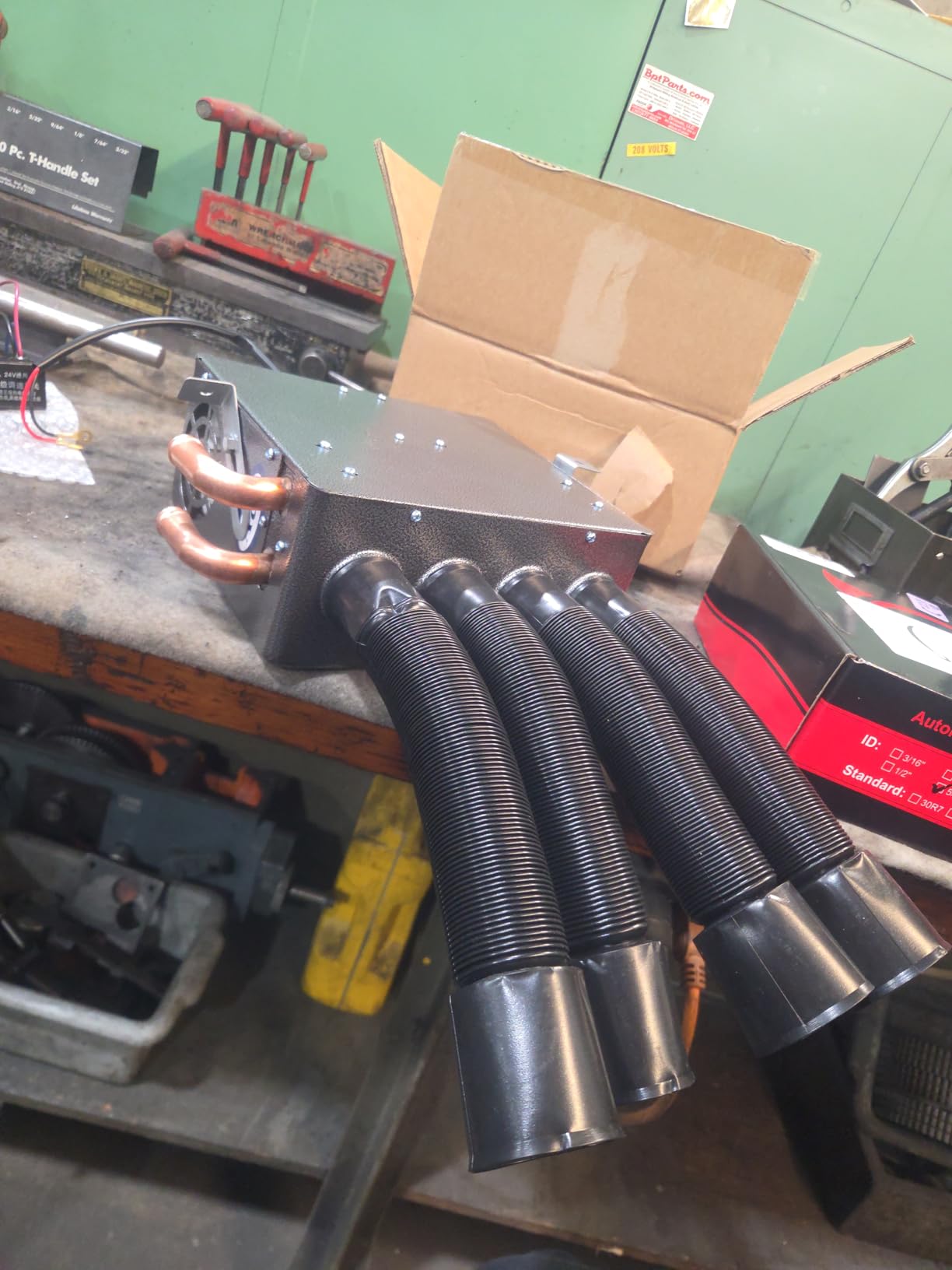 12V Car Auxiliary Heater, 4 Ports Universal Underdash Compact Auxiliary Heater, Winter Automotive Air Conditioner for Heating&Defrosting customer photo 1