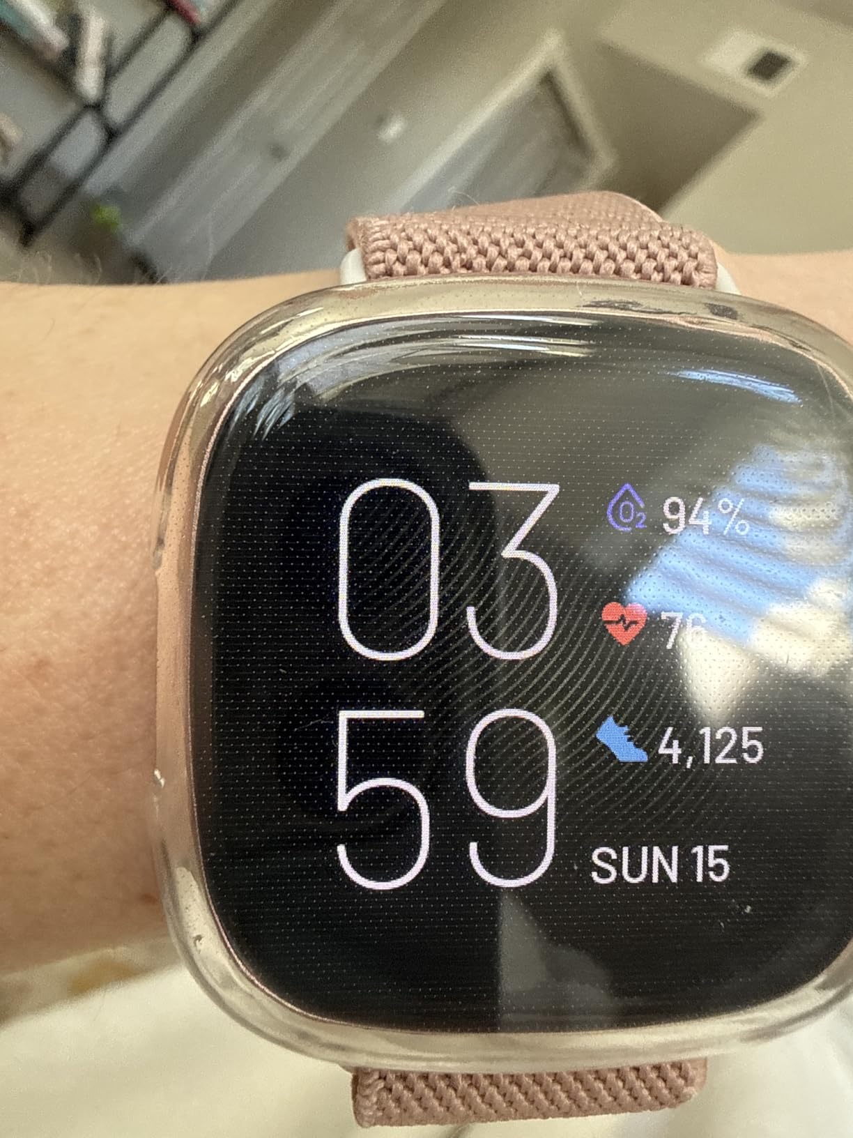 Fitbit Versa 4 Fitness Smartwatch with Daily Readiness, GPS, 24/7 Heart Rate, 40+ Exercise Modes, Sleep Tracking and more, Pink Sand/Copper Rose, One Size (S & L Bands Included) customer photo 1