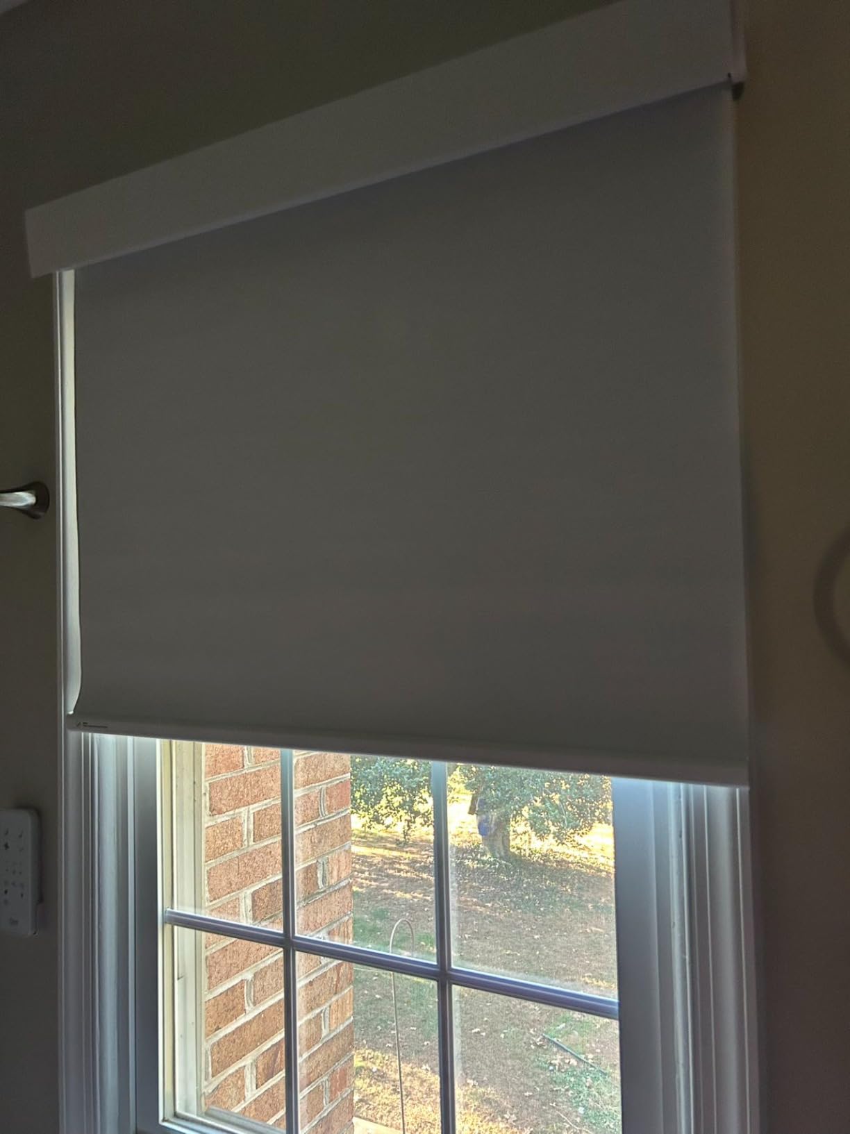 Smart Motorized Blinds with Remote, Cordless No-Drill Automatic Roller Shades, Blackout Electric Blind for Windows customer photo 1
