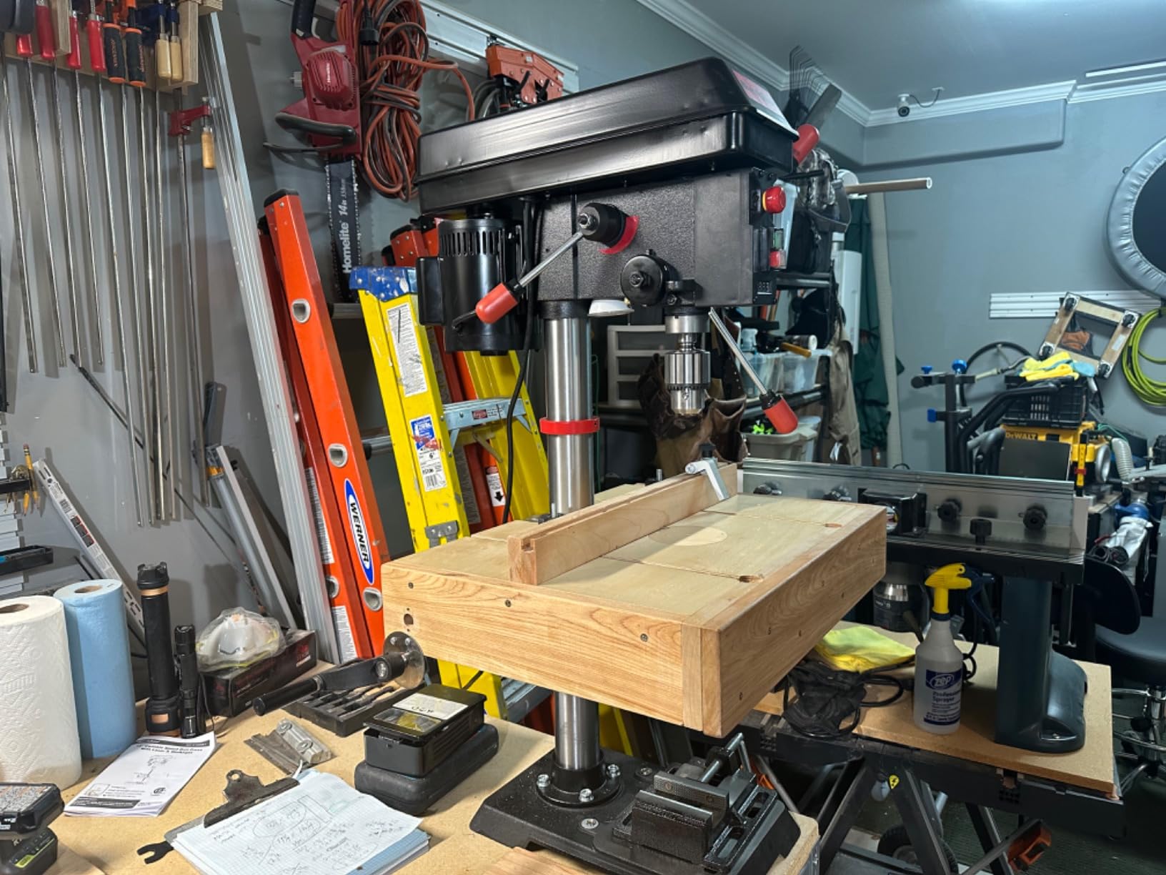 BUCKTOOL 12 INCH 6.2A Professional Bench Drill Press, 3/4HP Powerful Benchtop Drill Press, Variable Speed Drill Press with IIIA Laser and Work Light customer photo 2