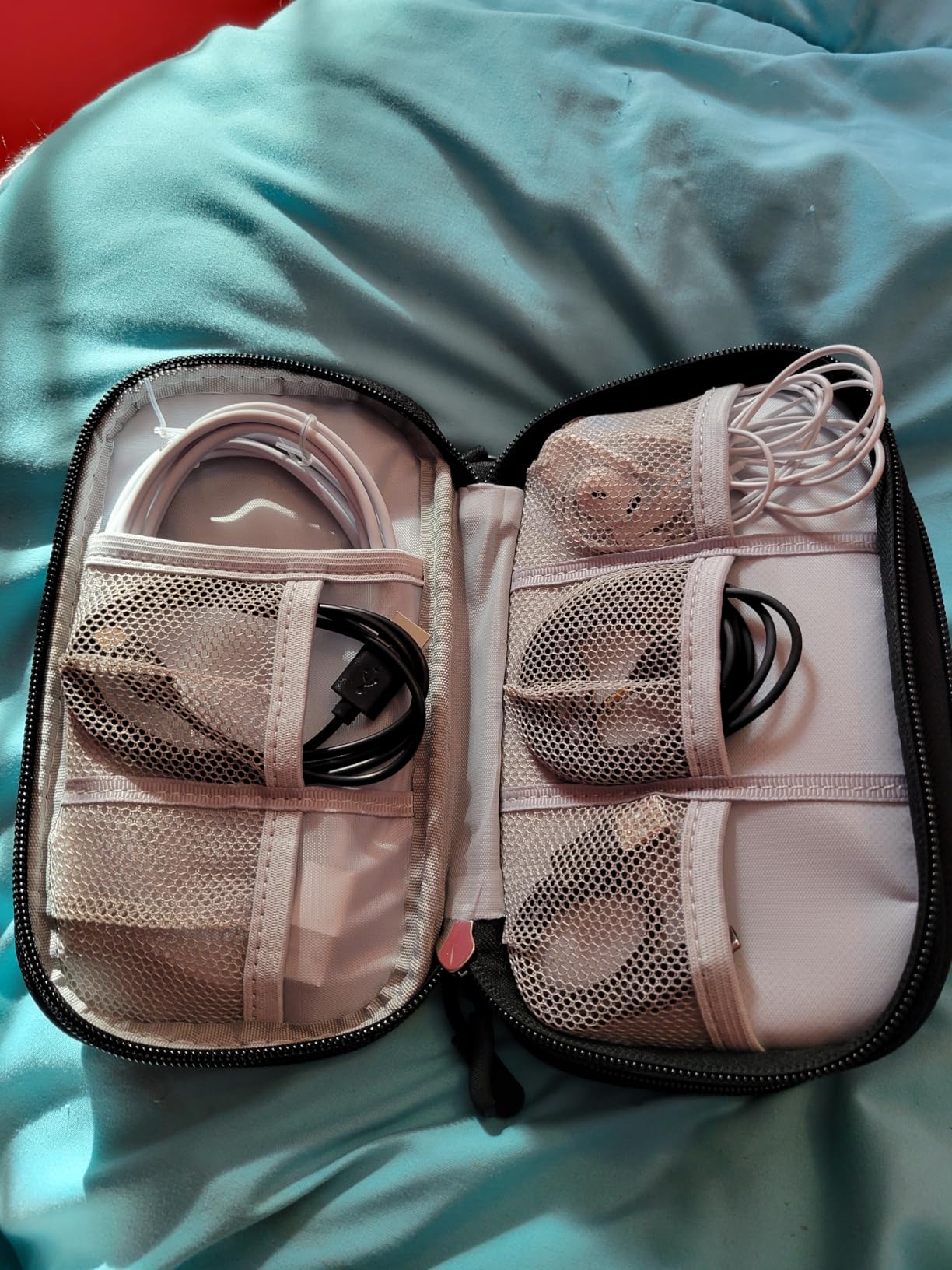 FYY Electronic Organizer, Travel Cable Organizer All-in-One Storage Bag Pouch Electronic Accessories Carry Case Portable Waterproof Double Layers for Cable, Cord, Charger, Phone, Earphone Green customer photo 2