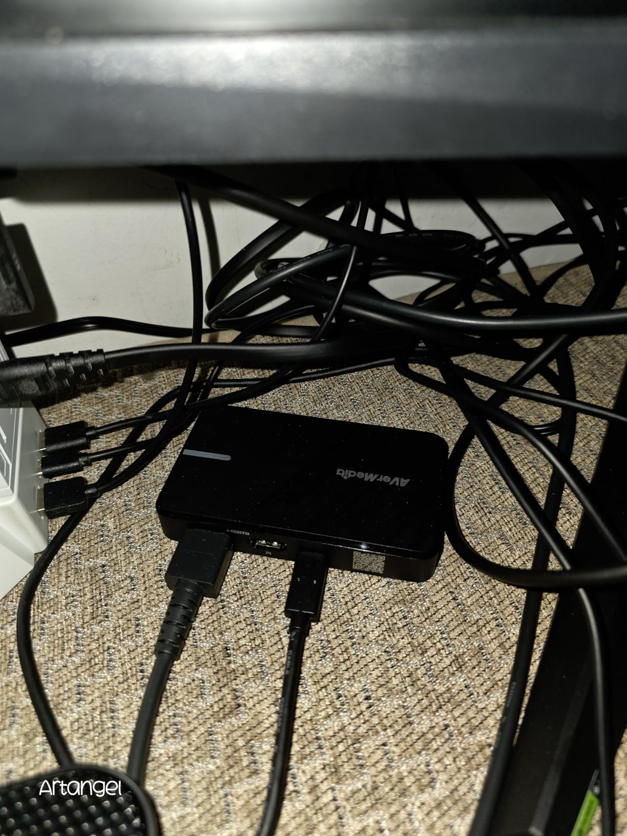 AVerMedia 4K Capture Card for Streaming,1440p120 Video Capture Device for PS5/Pro, Xbox Series X/S, Nintendo Switch, PC, compatible with Twitch, OBS, Windows, Mac - GC551G2 Live Gamer Extreme 3 customer photo 1