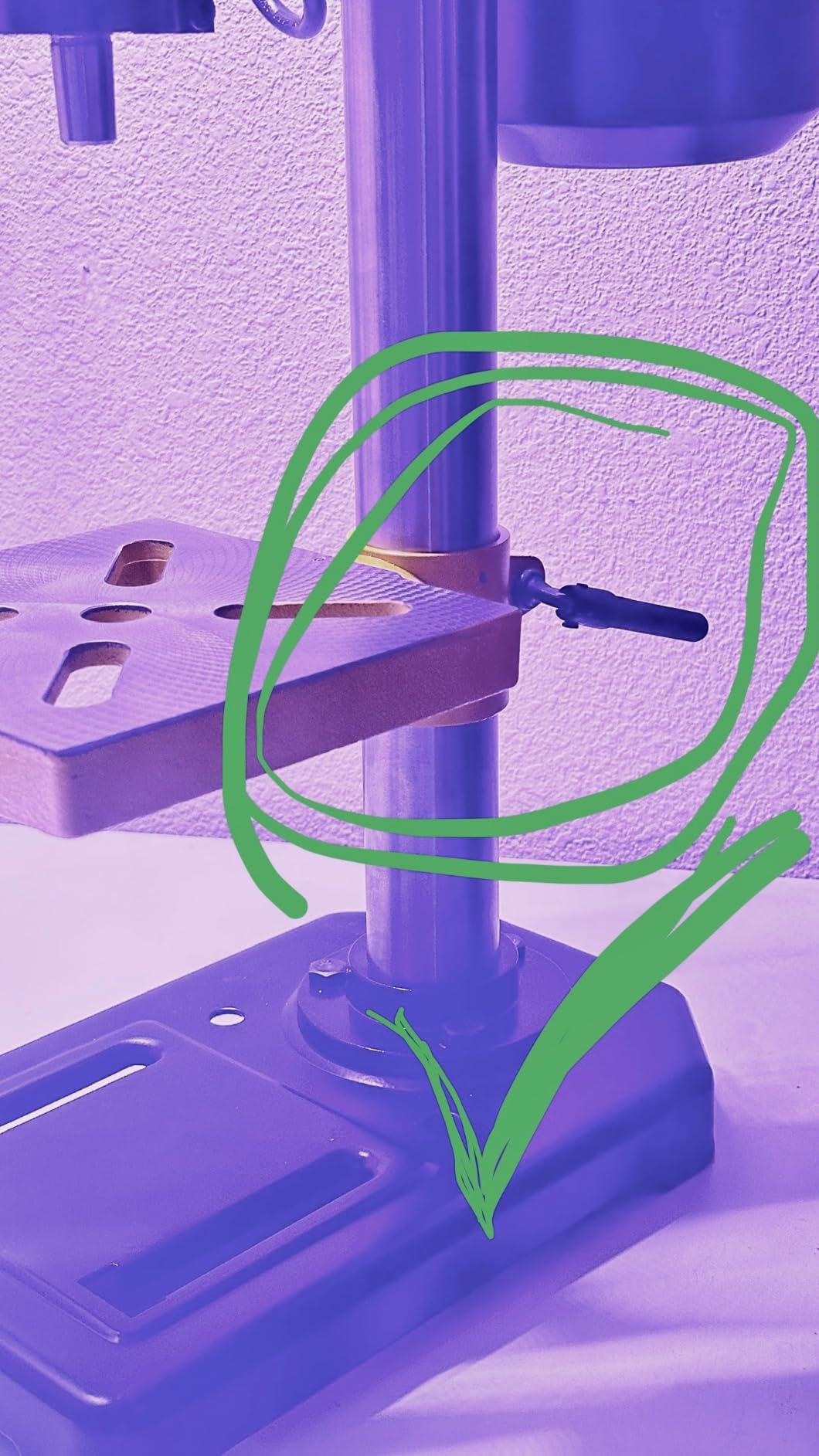 8 Inch Drill Press, 2.3 Amp 5-Speed Bench Drill Press with Laser Guide and Cast Iron Worktable, Bench Top Drilling Machine customer photo 2