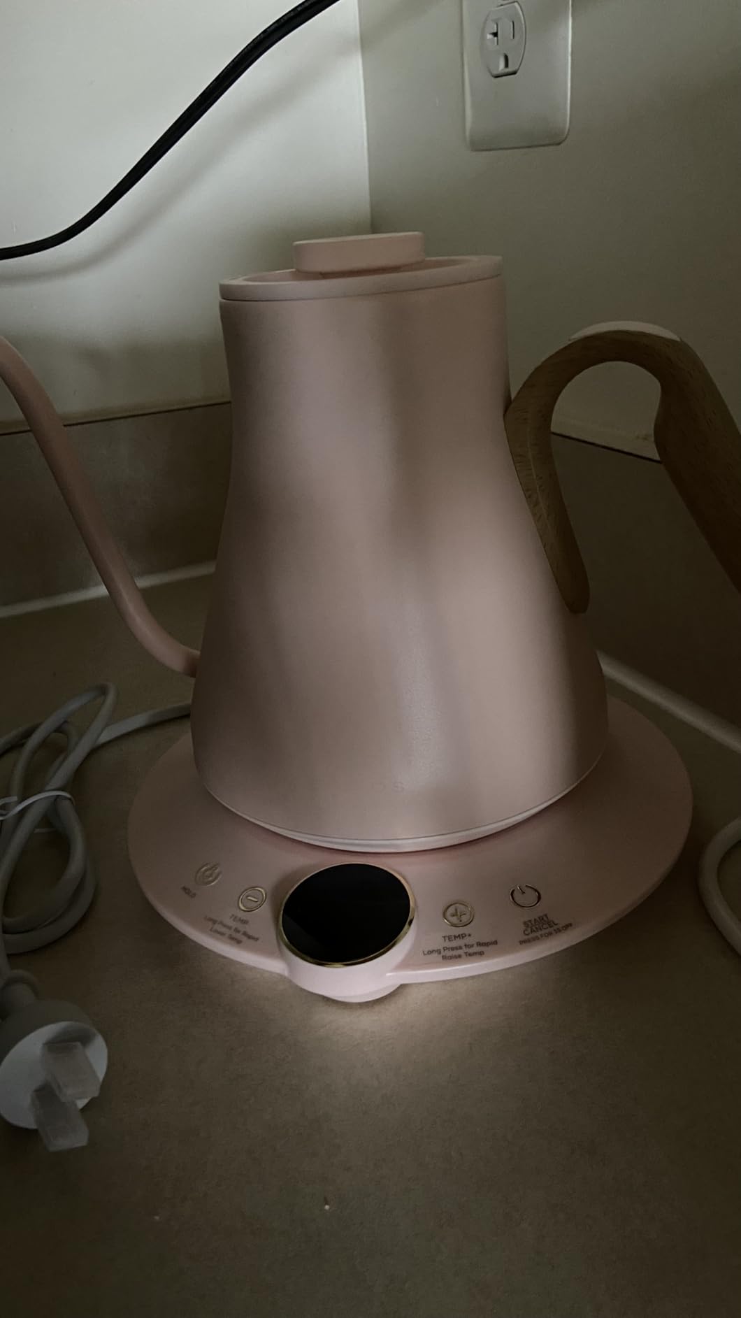 Gooseneck Electric Kettle with ±1℉ Temperature Control for Pour Over Coffee & Tea, Quick Heating, BPA-Free Stainless Steel, Built-in Brew Timer, 1500W/0.9L (Ebony Black) customer photo 2