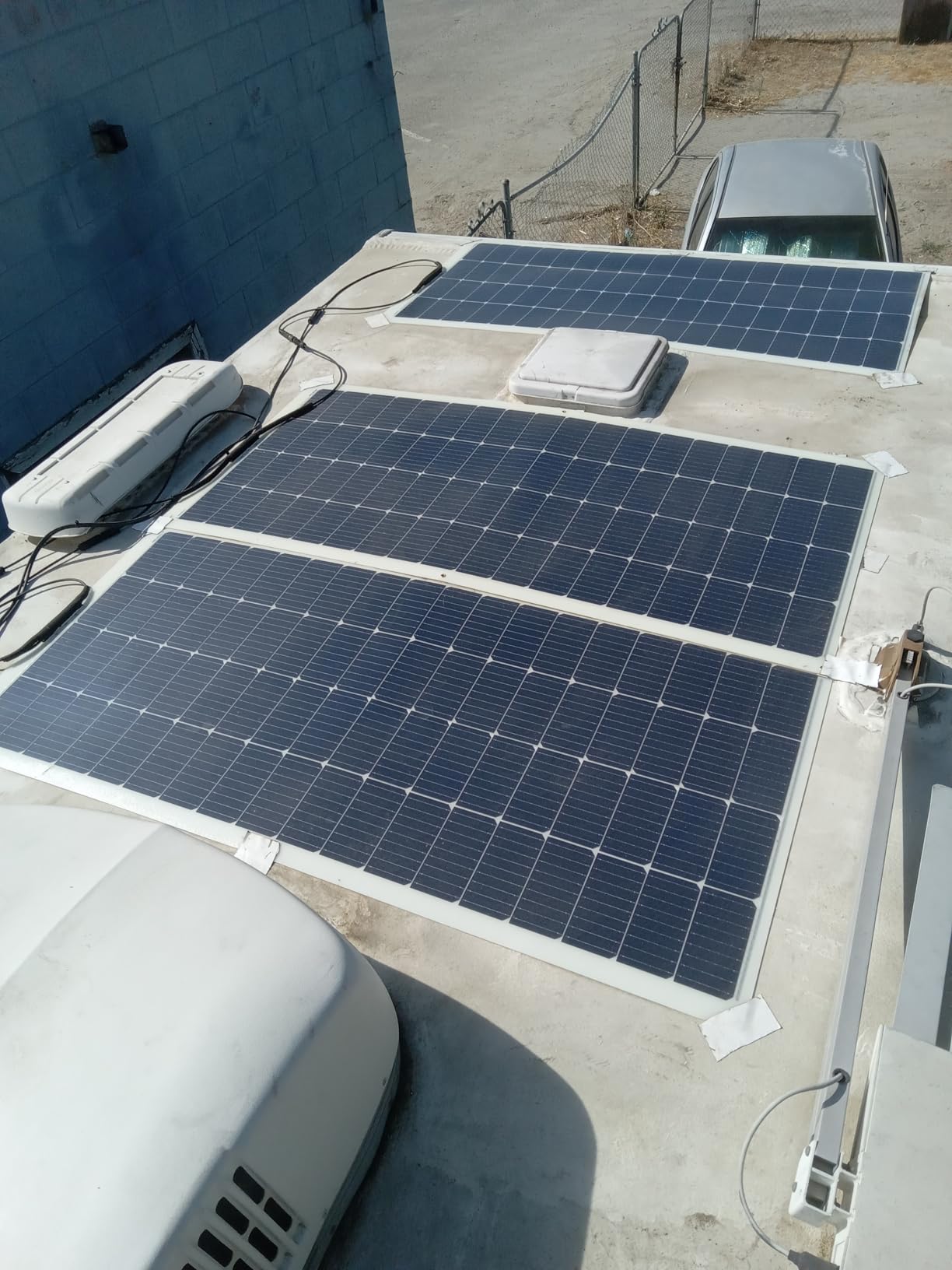 Renogy Solar Panels 200 Watt 12V, Flexible Solar Panel 200W 22% High-Efficient, 240° Ultra Lightweight Solar Panels for Marine RV Cabin Van Car Boat Camping Curve Surfaces customer photo 1