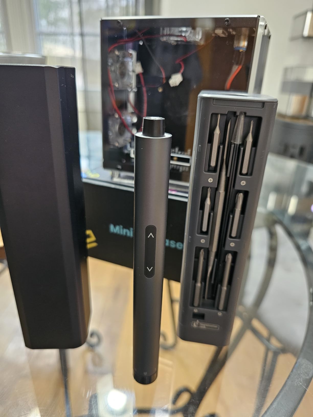 Fanttik E1 Max Electric Screwdriver, Mini Precision Screwdriver Set, 50 Magnetic Bits, Magnetic Storage, 5/32''Hex, Repair Tool Kit for Electronics Phone Camera Laptop Watch (Grey) customer photo 1