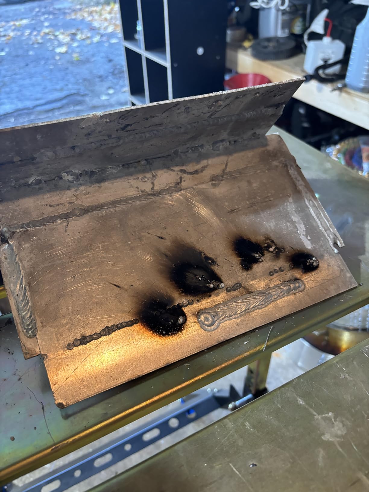 Olympia Tools Adjustable Welding Table with Wheels Portable Steel Stand Workbench 30 in. x 20 in. customer photo 1