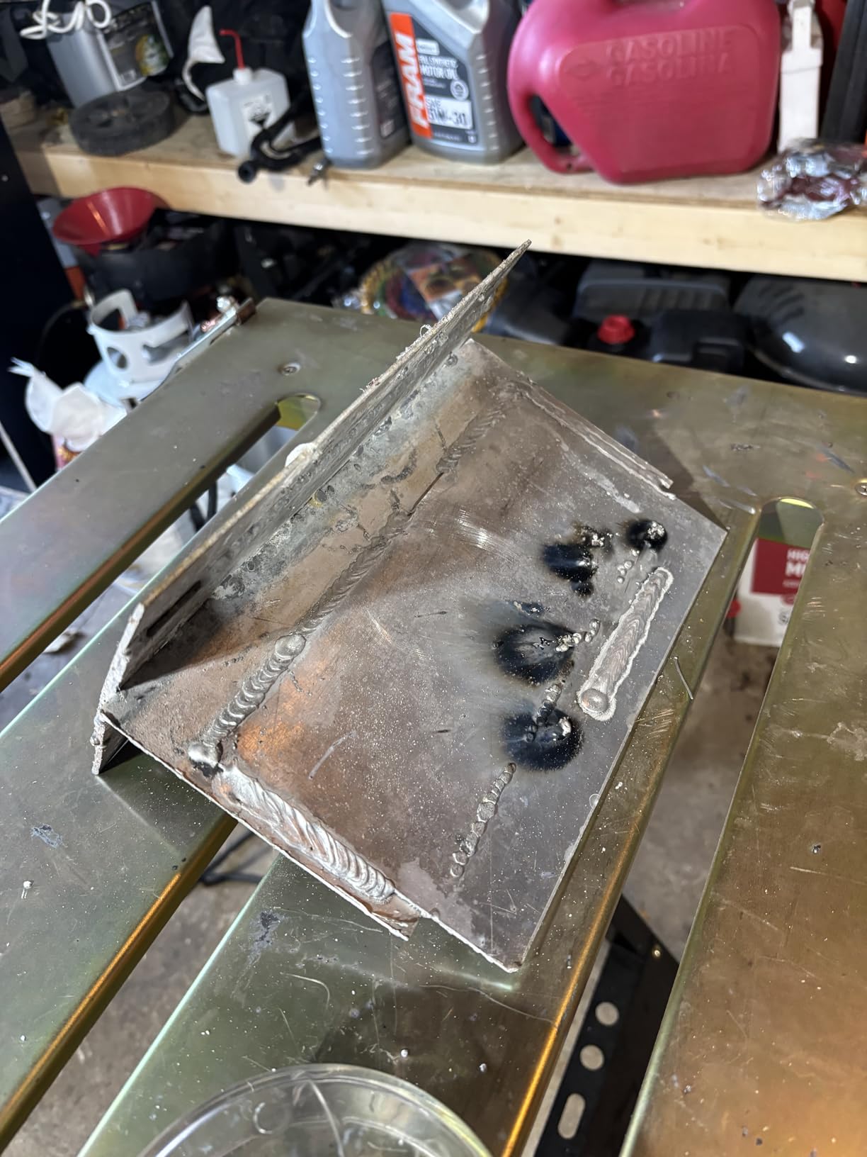 Olympia Tools Adjustable Welding Table with Wheels Portable Steel Stand Workbench 30 in. x 20 in. customer photo 2