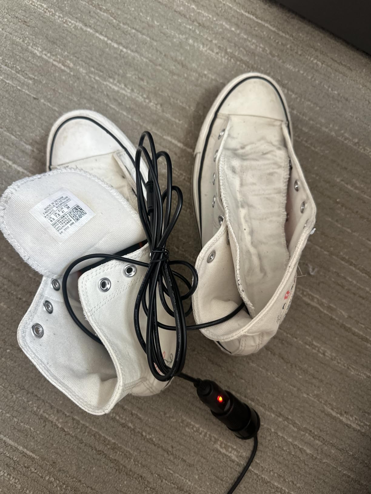 XCMAN Portable Shoe Dryers and Boot Dryer, Boot dryer for winter Boots, Work Boots, Rain Boots, Tennis Shoes, Ski Boot Liners, With integrated fan and heater-Ultra Silent | 12V DC/AC Converter| US Plug customer photo 2