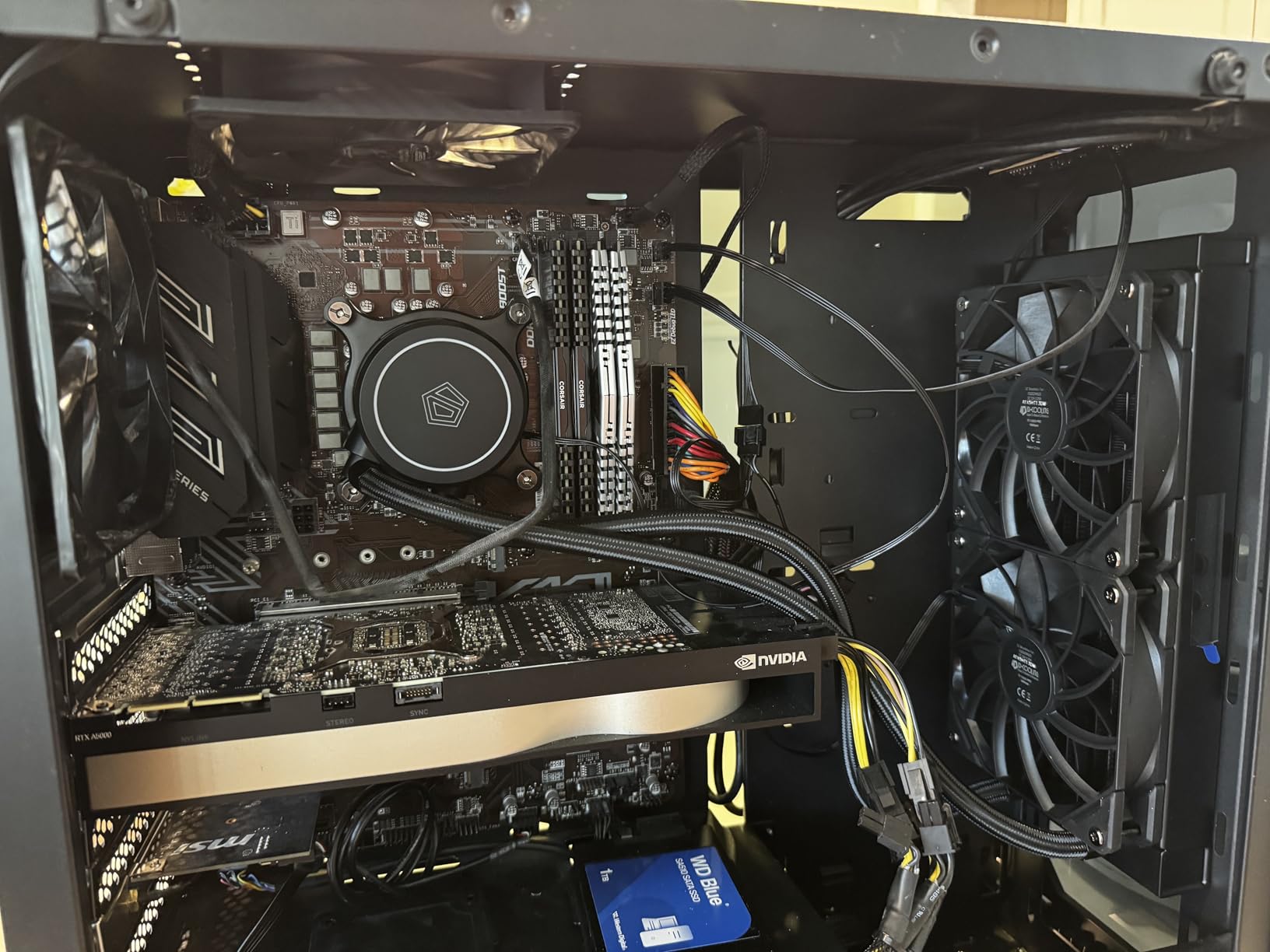 ID-COOLING FROSTFLOW X 240 CPU Water Cooler AIO Cooler 240mm CPU Liquid Cooler White LED 2x120mm PWM Fans, Intel 1700/1200/115X, AMD AM5/AM4 customer photo 2