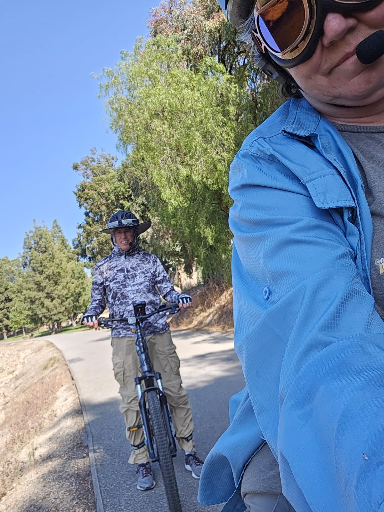 Sena Expand Multi-Sport Bluetooth/Mesh Intercom Communication Headset for Hiking, Rock Climbing, Fishing, Hunting and more customer photo 2