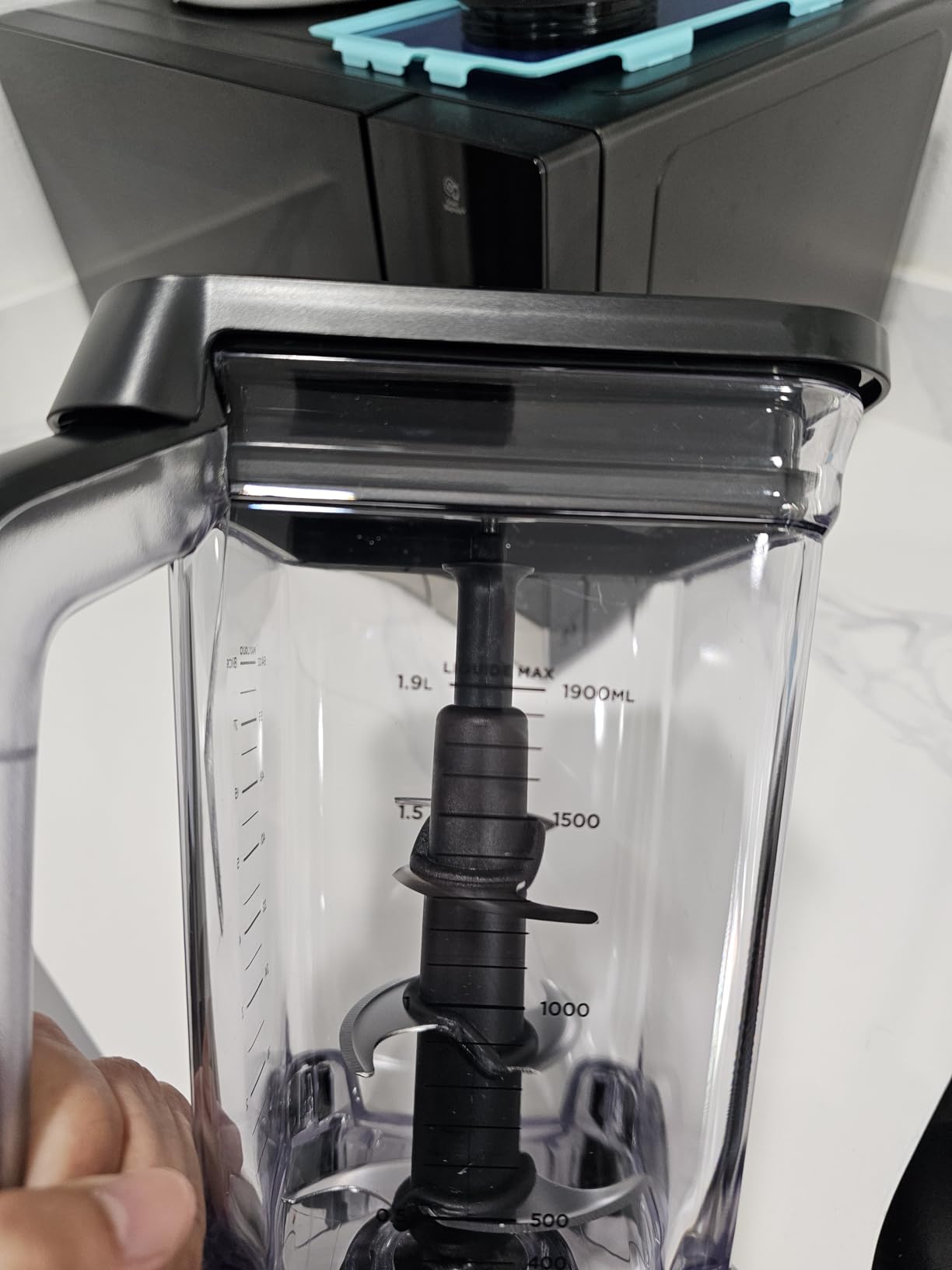 Ninja BN751 Professional Plus DUO Blender, 1400 Peak Watts, 3 Auto-IQ Programs for Smoothies, Frozen Drinks & Nutrient Extractions, 72-oz. Total Crushing Pitcher & (2) 24 oz. To-Go Cups, Black customer photo 1