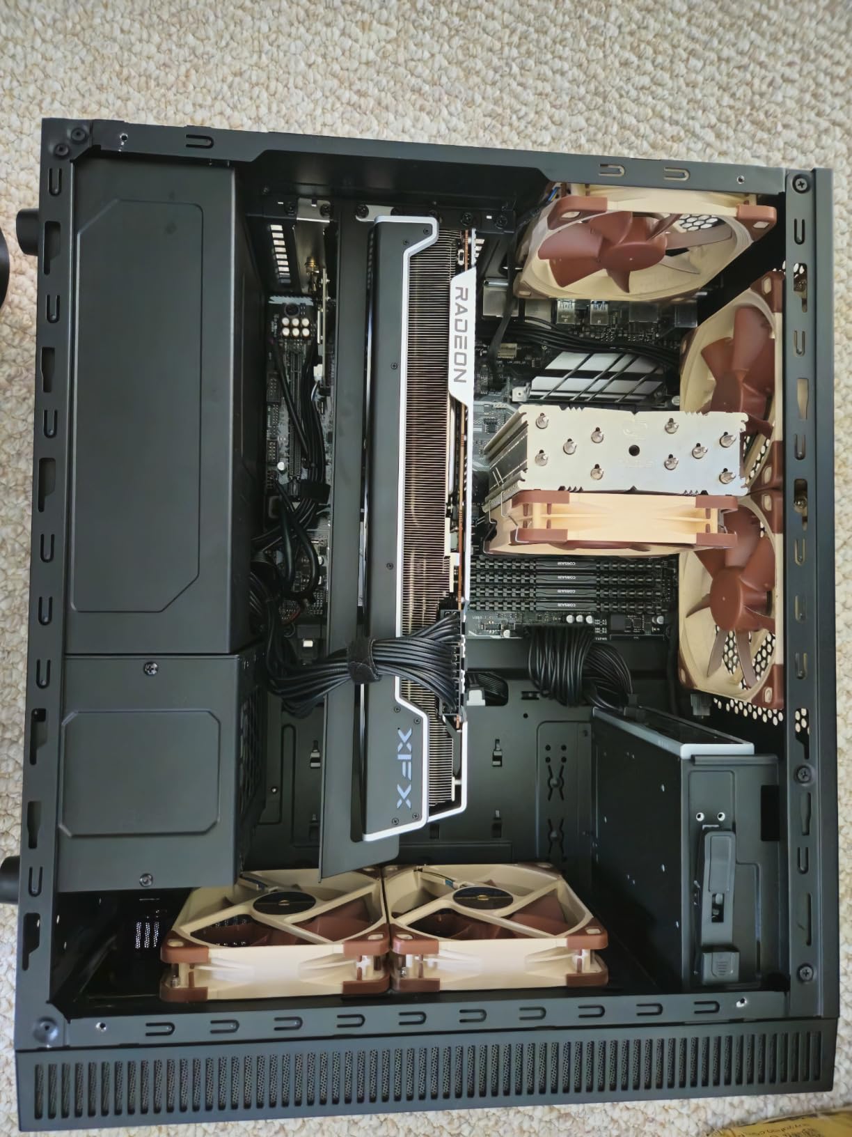 XFX Radeon RX 7900XT Gaming Graphics Card with 20GB GDDR6, AMD RDNA 3 RX-79TMBABF9 customer photo 1