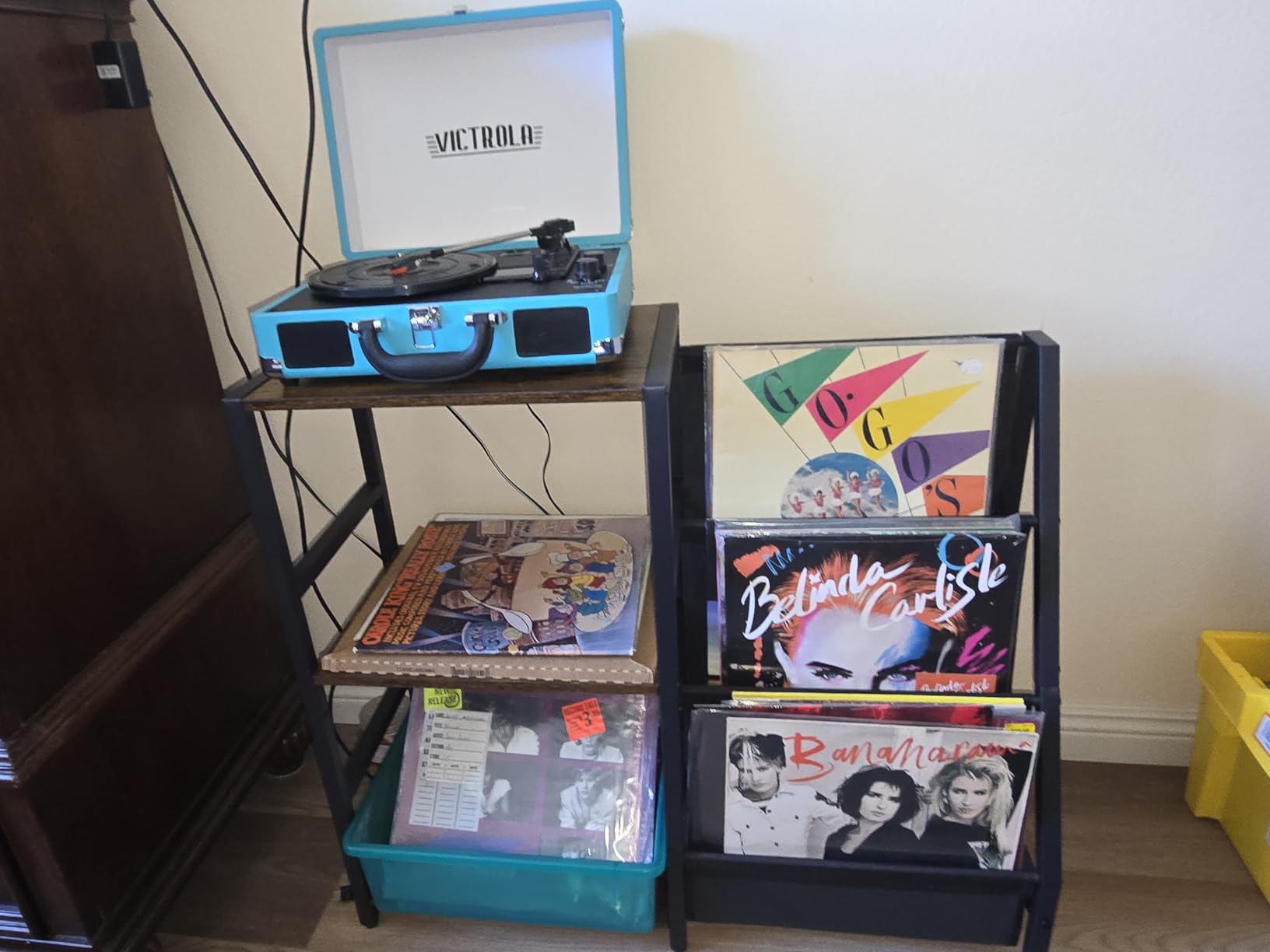 Bikoney Record Player Stand, Turntable Stand with 3-Tier Vinyl Record Storage, Record Player Table 200 Albums, End Table with Vinyl Display Holder Shelf customer photo 1