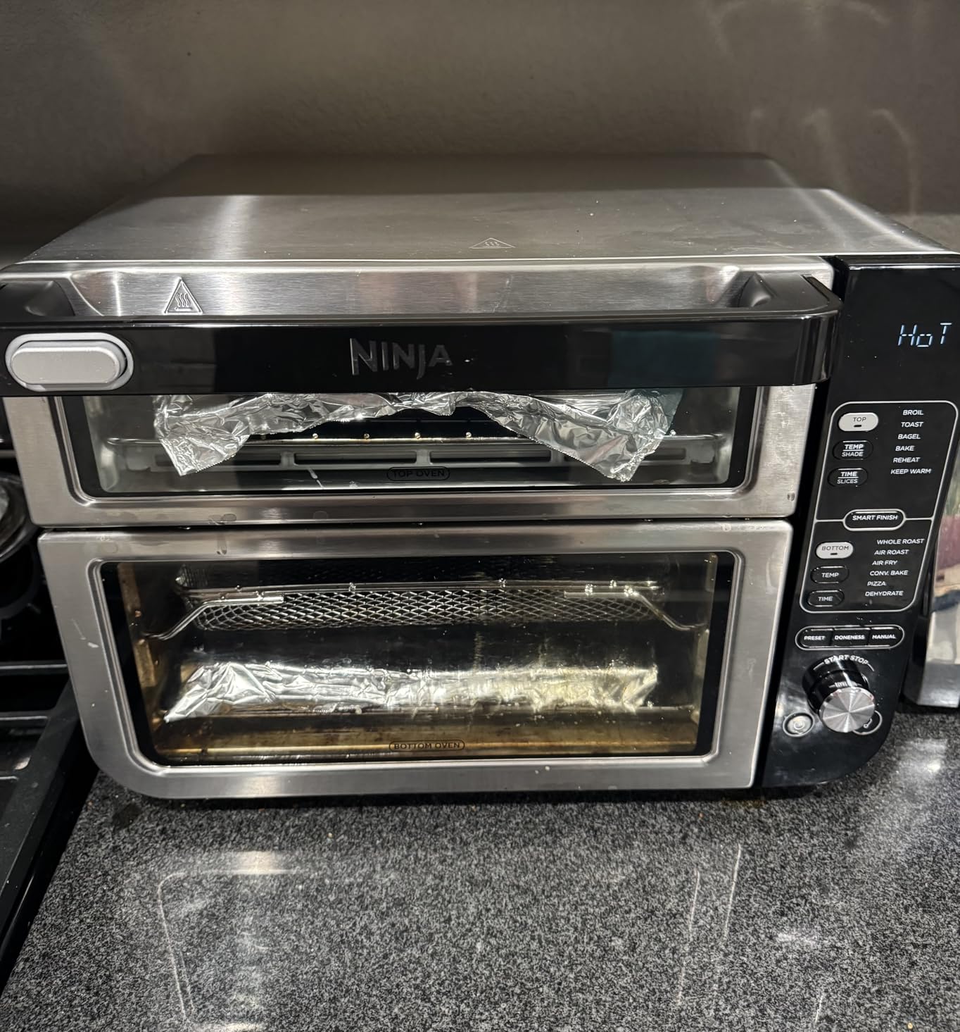 Ninja DCT451 12-in-1 Smart Double Oven with FlexDoor, Thermometer, FlavorSeal, Smart Finish, Rapid Top Convection and Air Fry Bottom , Stainless Steel customer photo 1