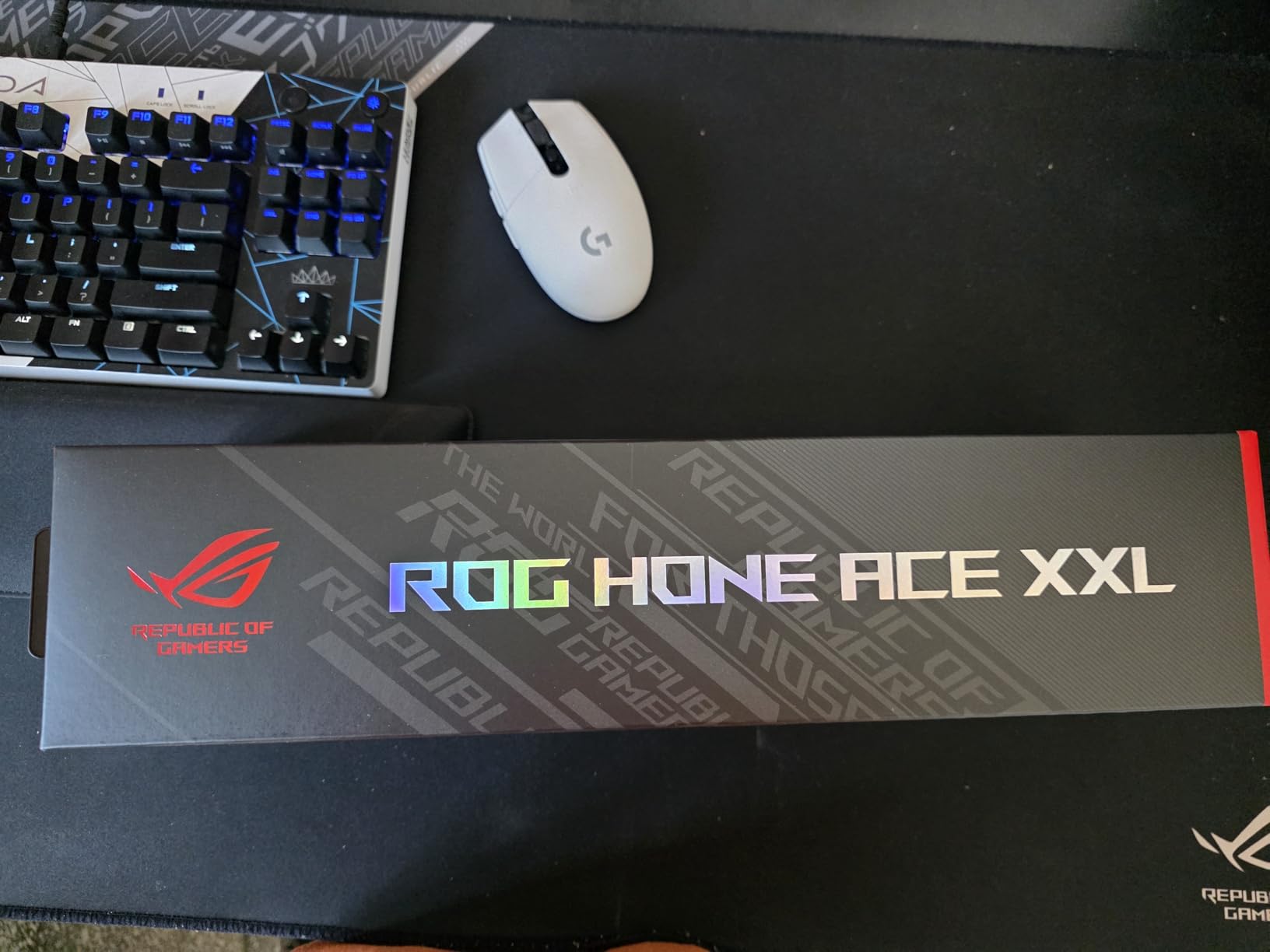 ASUS ROG Hone Ace Aim Lab Edition Gaming Mouse Pad - 19.9