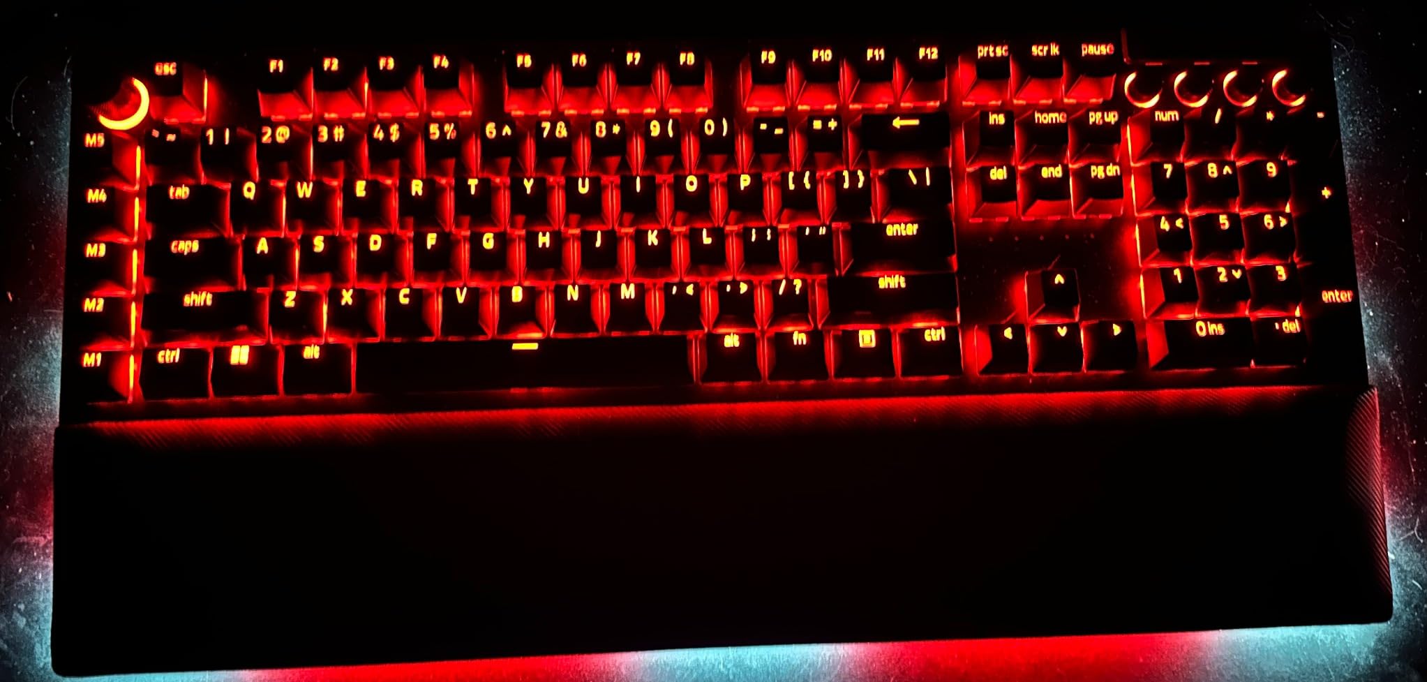 Razer BlackWidow V4 Pro Wired Mechanical Gaming Keyboard: Green Switches Tactile & Clicky - Doubleshot ABS Keycaps - Command Dial - Chroma RGB - Magnetic Wrist Rest - Snap Tap customer photo 1