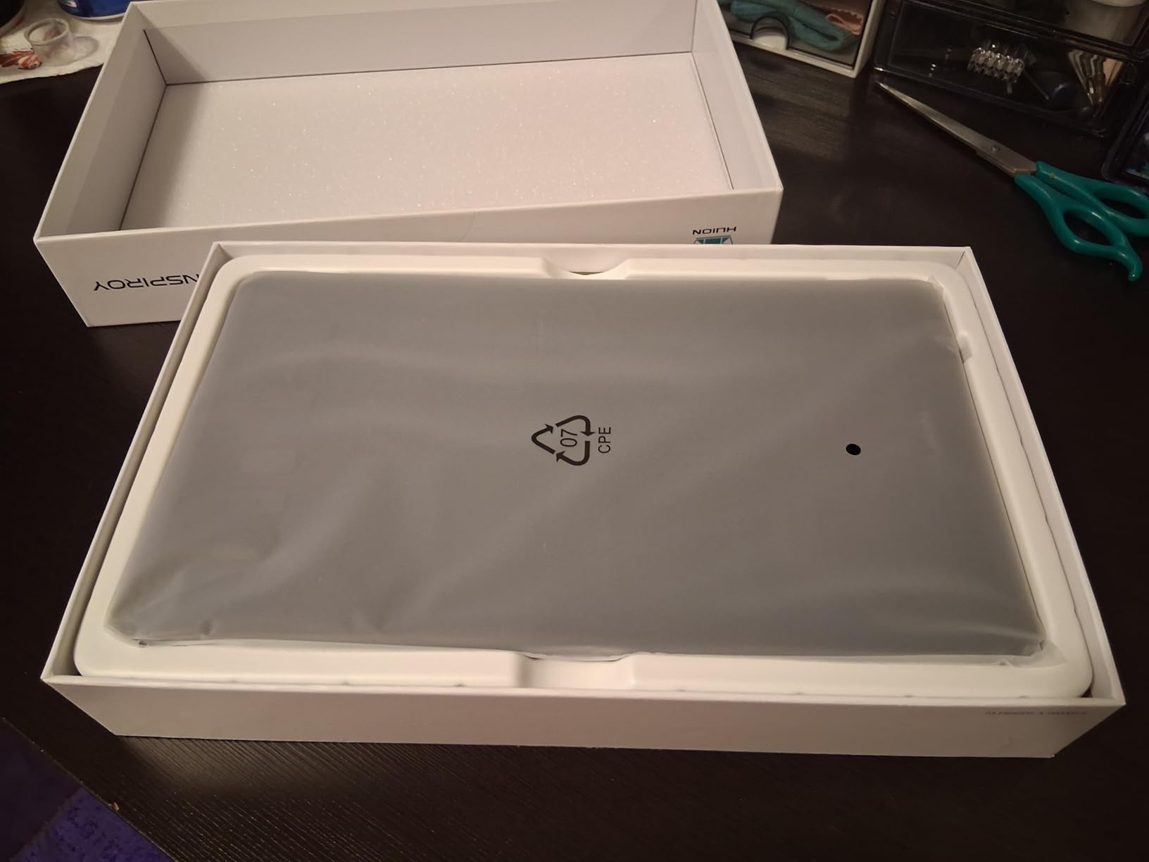 2023 HUION Inspiroy 2 Large Drawing Tablet, 10x6inch Art Tablet with Scroll Wheel 3-Set 8 Customized Keys Battery-Free Stylus, Graphics Tablet for Drawing, Design, Work with Mac, PC & Mobile, Black customer photo 2