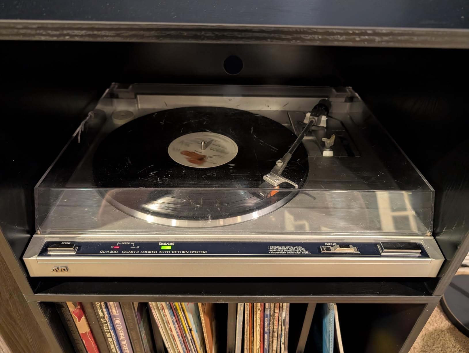 Lerliuo Record Player Stand, Walnut Turntable Stand Holds up to 160 Albums, Mid-Century Vinyl Storage Cabinet Table with Solid Wood Legs, Record Player Holder Dispaly Shelf for Bedroom Living Room customer photo 2