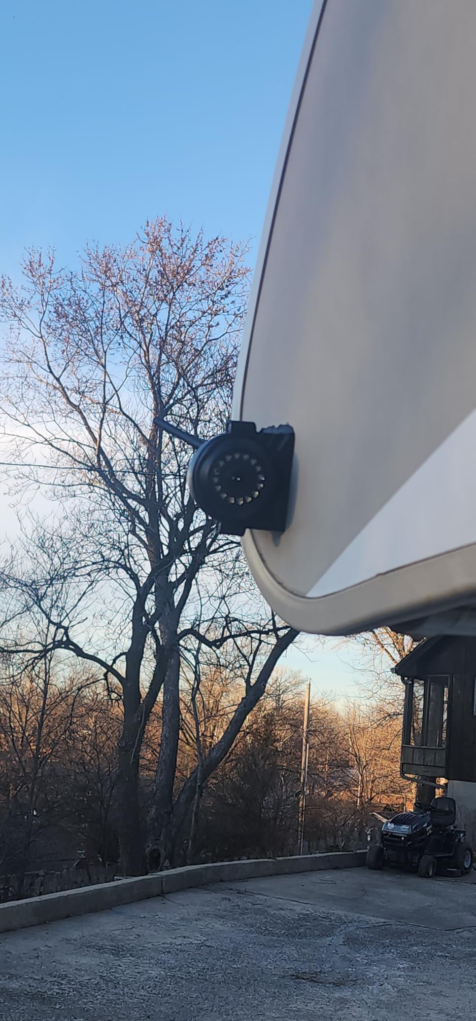 1080P Wireless RV Camera System, IP69 Waterproof Night Vision Backup Camera Side Rear View Camera with 7 Inch HD Monitor for RV Truck Trailer Camper customer photo 2