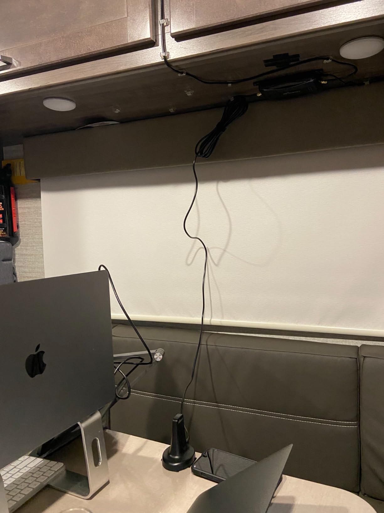 HiBoost Travel 3.0 RV Cell Phone Signal Booster | High Power Cellular Booster for RV, Camper Van, Trailer| Magnetic Mount |Boosts 4G & 5G LTE for All U.S. Carriers Verizon, AT&T, T-Mobile FCC Approved customer photo 1