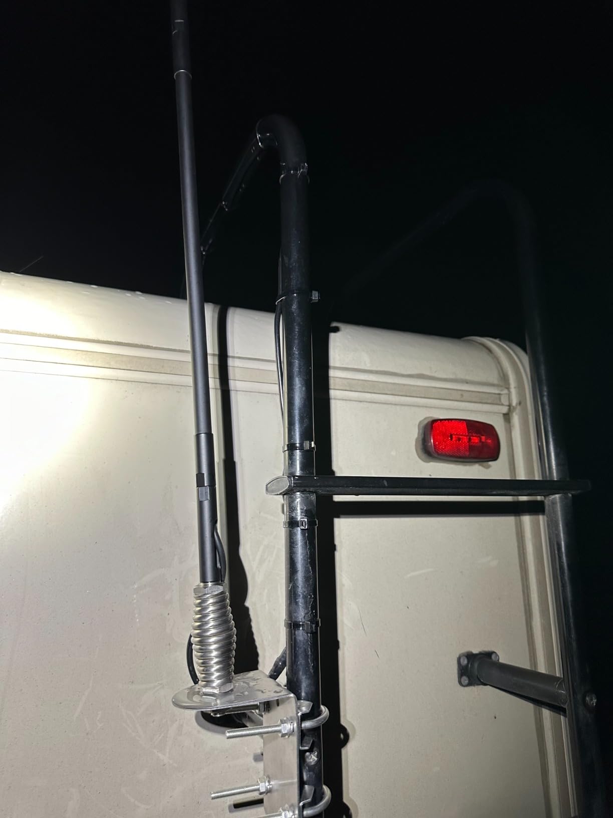 HiBoost Travel 3.0 RV Cell Phone Signal Booster | High Power Cellular Booster for RV, Camper Van, Trailer| Magnetic Mount |Boosts 4G & 5G LTE for All U.S. Carriers Verizon, AT&T, T-Mobile FCC Approved customer photo 2