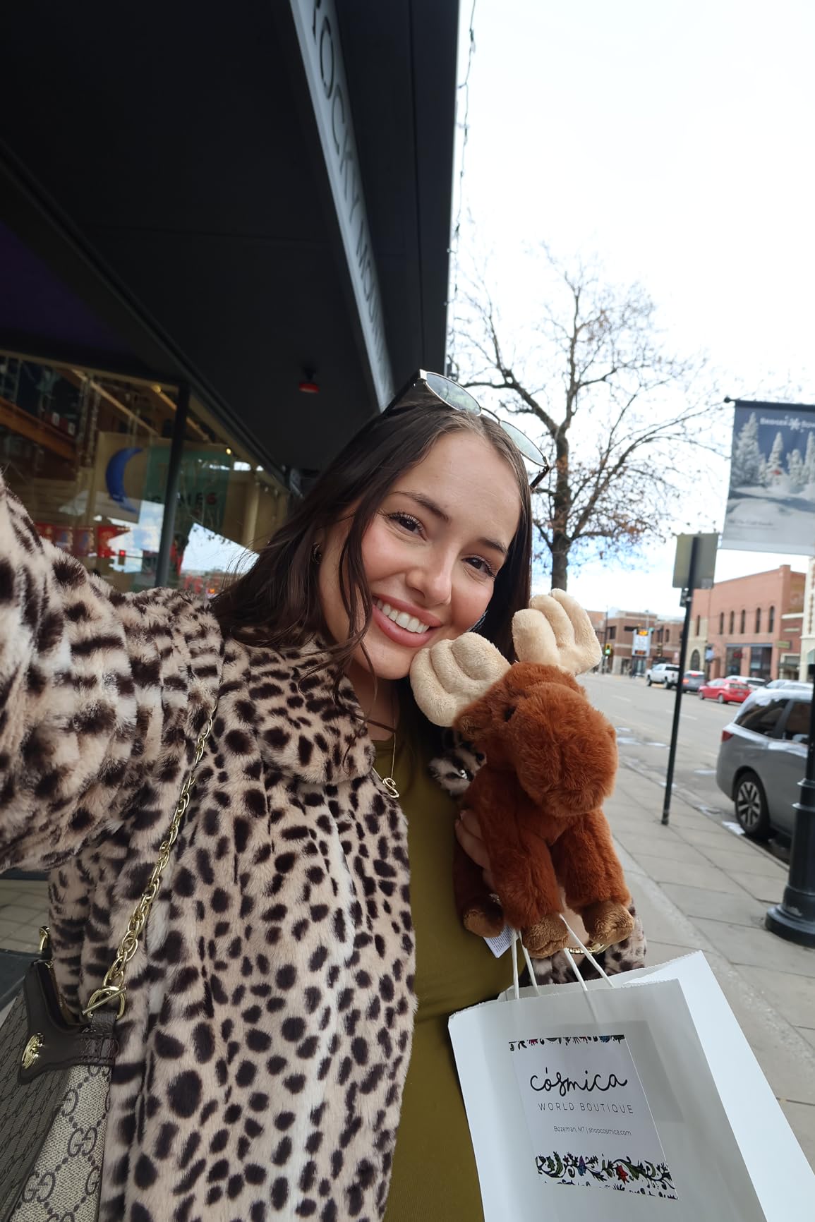 Canon PowerShot V10 Compact Vlogging Camera, 1