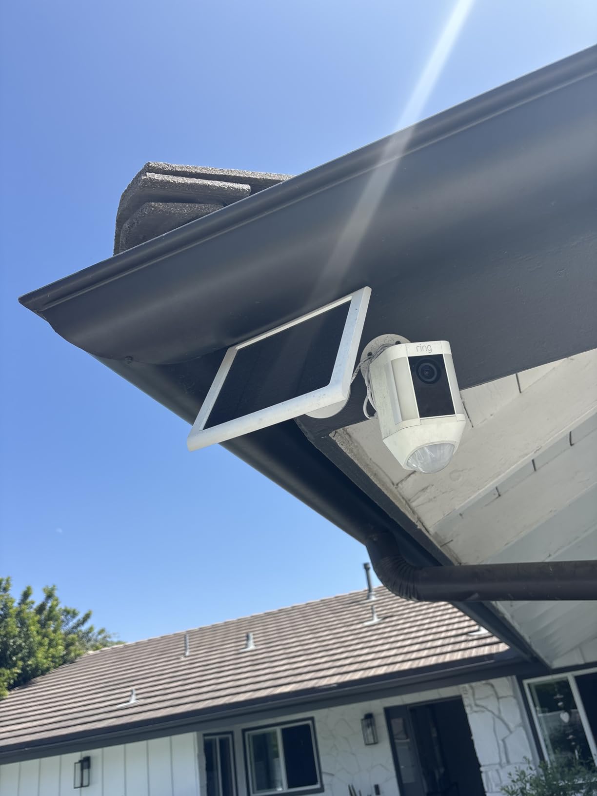 Ring Outdoor Cam (Stick Up Cam), Weather-resistant home or business security camera, outdoor ready, Live View, Color Night Vision, Two-Way Talk, motion alerts, Works with Alexa, White customer photo 1