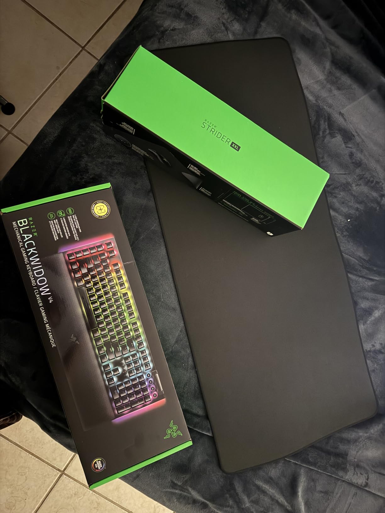Razer BlackWidow V4 Mechanical Gaming Keyboard: Green Switches Tactile & Clicky - Chroma RGB - 6 Macro Keys - Magnetic Wrist Rest - Doubleshot ABS Keycaps - Roller & Media Keys - Snap Tap customer photo 1