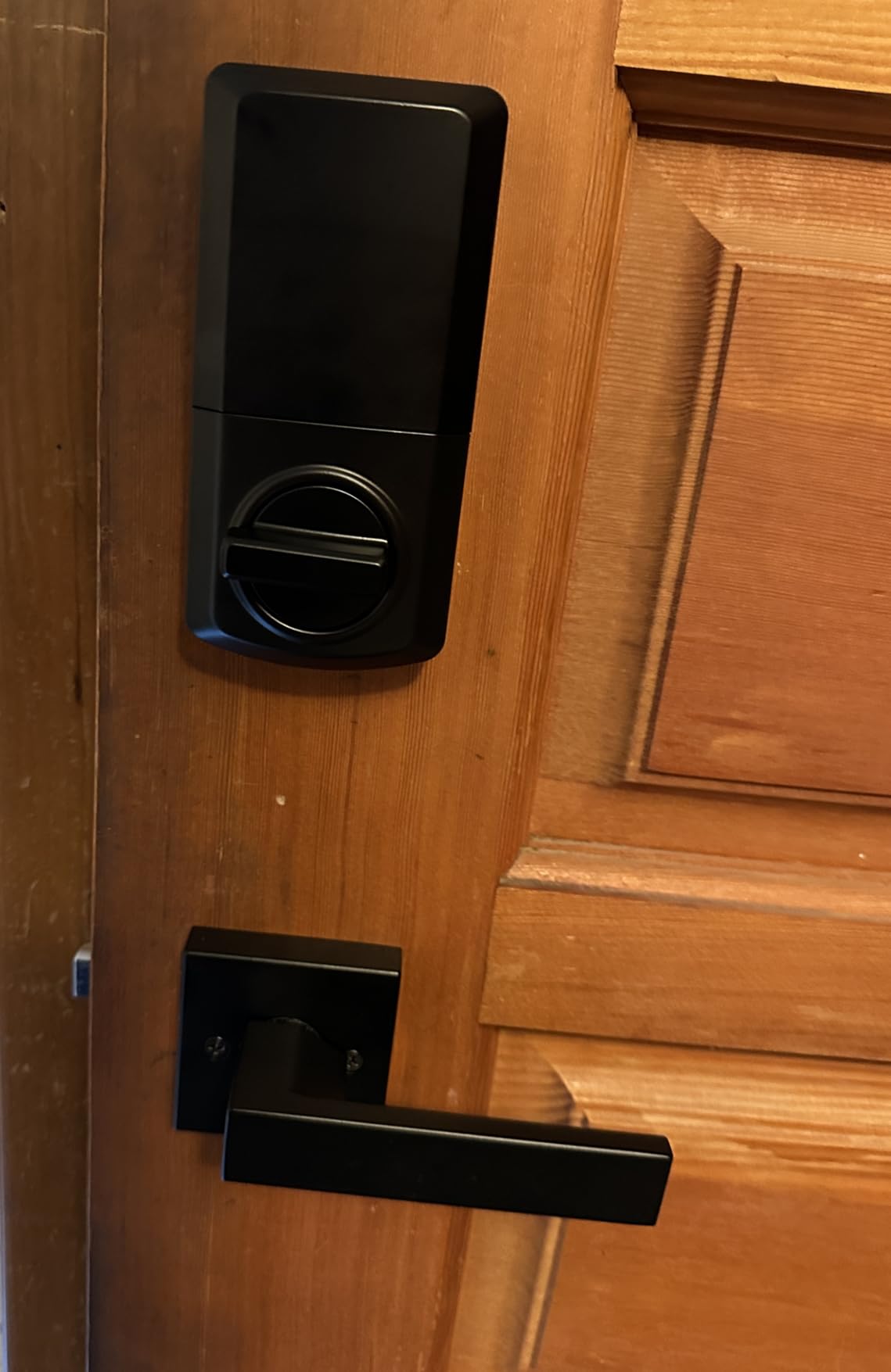 Kwikset Powerbolt 250 10-Button Keypad Satin Nickel Transitional Electronic Deadbolt Door Lock, Featuring Convenient Keyless Entry, Customizable User Codes, and Auto-Locking customer photo 2