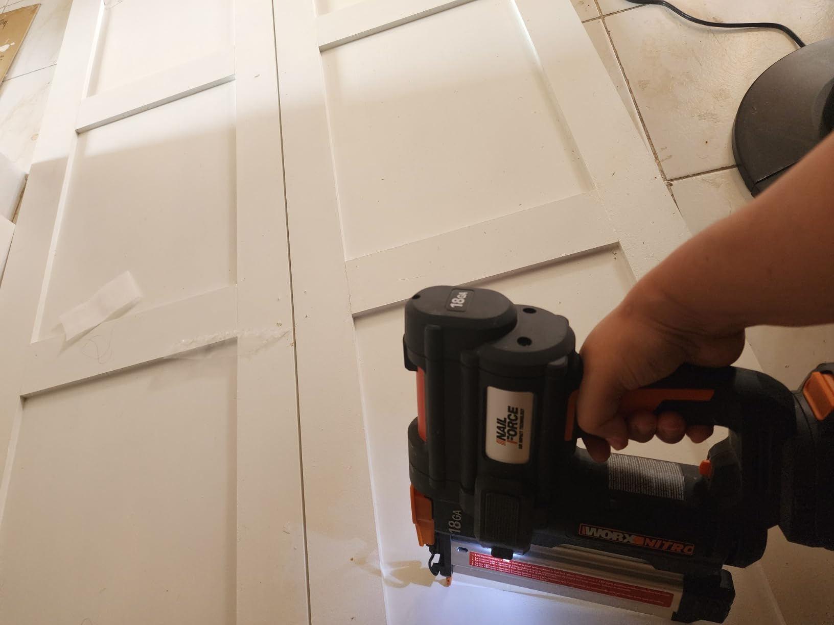 Worx Nitro 20V 18GA Cordless Brad Nailer, Cordless Nail Gun, Nail Gun Battery Powered, Up to 2 Inch, Tool-Free Jam Release, Trimming & Molding, Baseboard WX842L PowerShare - Battery, Charger Included customer photo 2