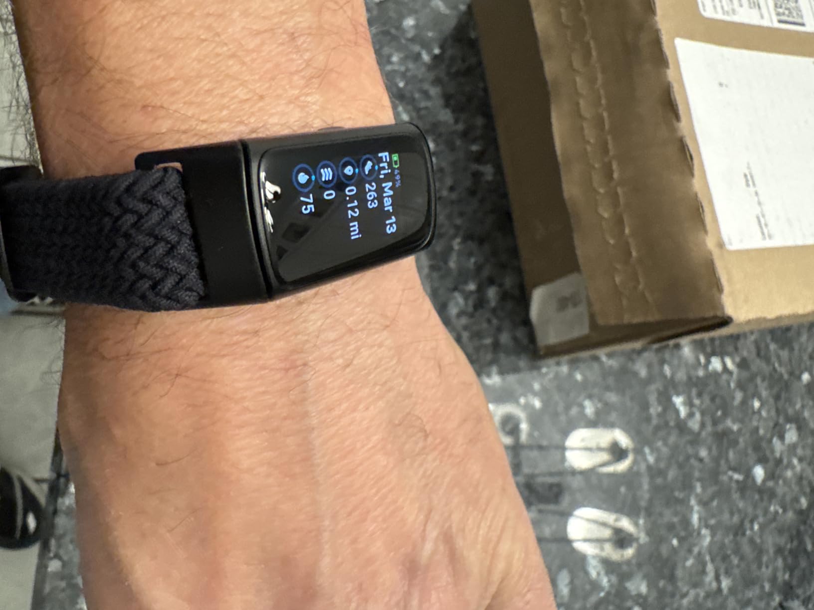 Fitbit Charge 6 Fitness Tracker with Google apps, Heart Rate on Exercise Equipment, 6-Months Premium Membership Included, GPS, Health Tools and More, Porcelain/Silver, One Size (S & L Bands Included) customer photo 1