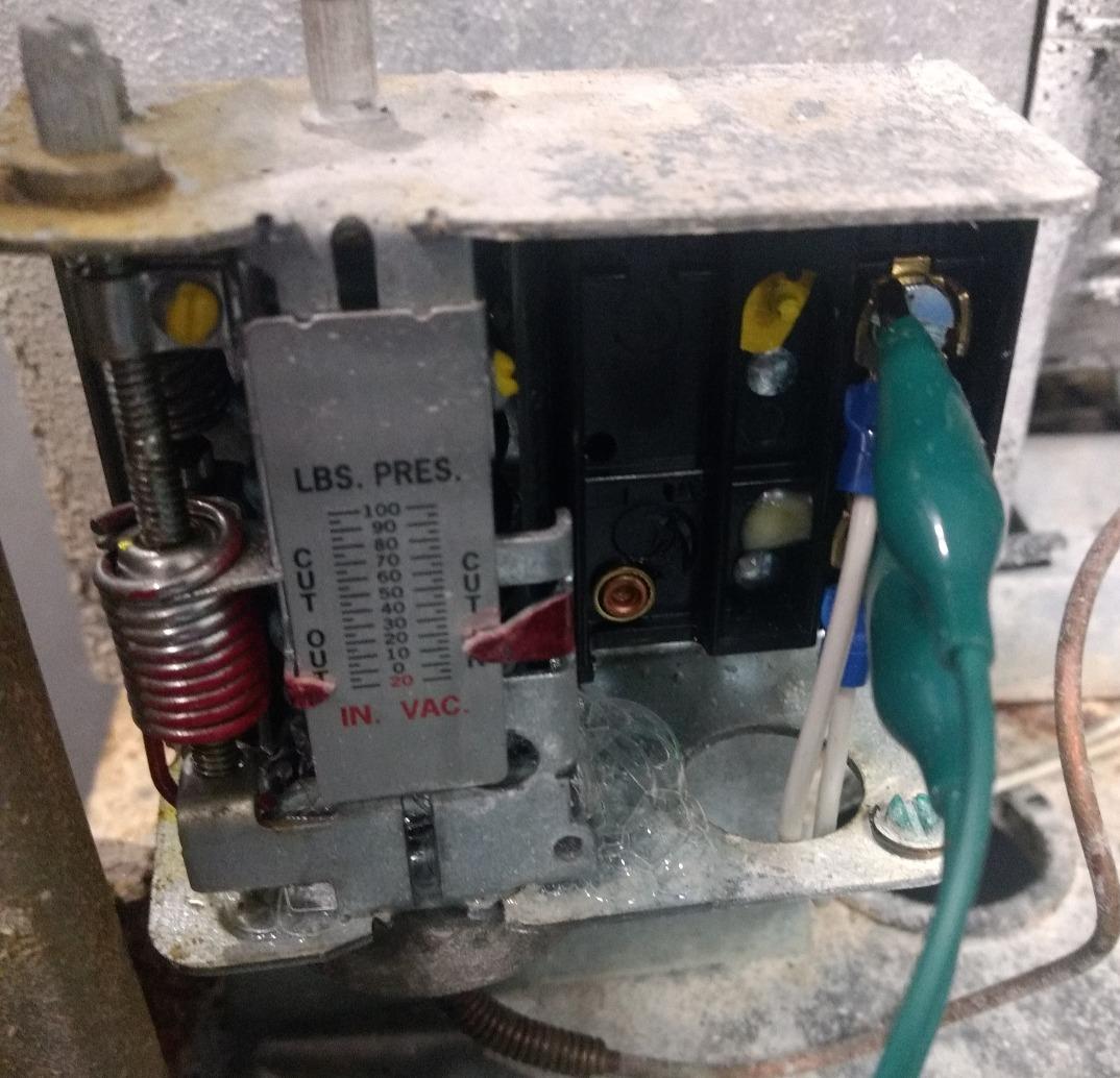 Elitech Refrigerant Leak Detector, CLD-100 Freon Leak Detector Car HVAC Halogen Refrigerant Leak Detector CFCs HCFCs HFCs customer photo 1