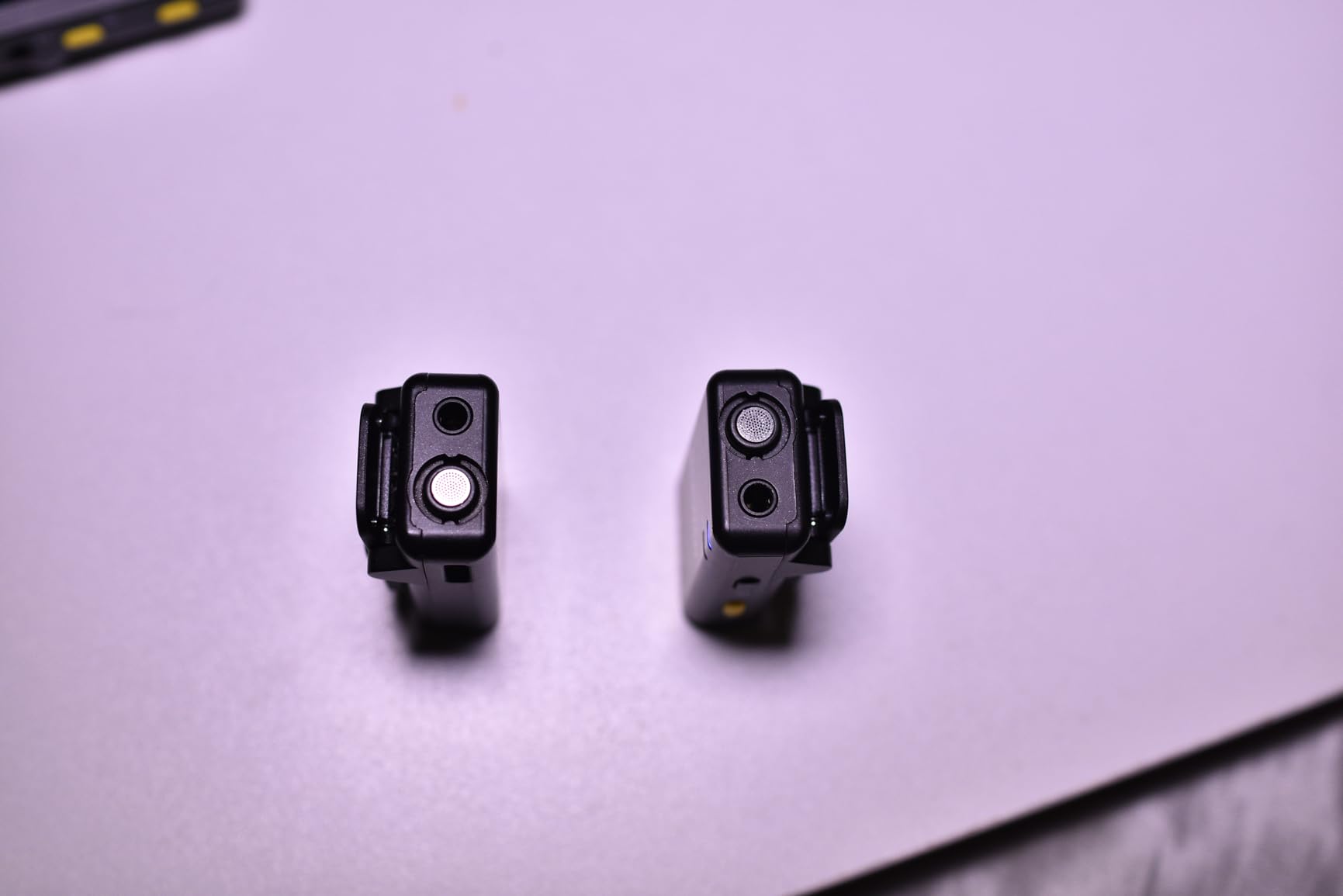 NEEWER CM28 (1 RX + 2 TX + Charging Case), Wireless Lavalier Microphone, Smart Noise Cancelling, 48KHz/16Bit 9 Hrs Uncompressed Recording, 656ft/200m Range, Lav Mic for iPhone, Android, Camera customer photo 2