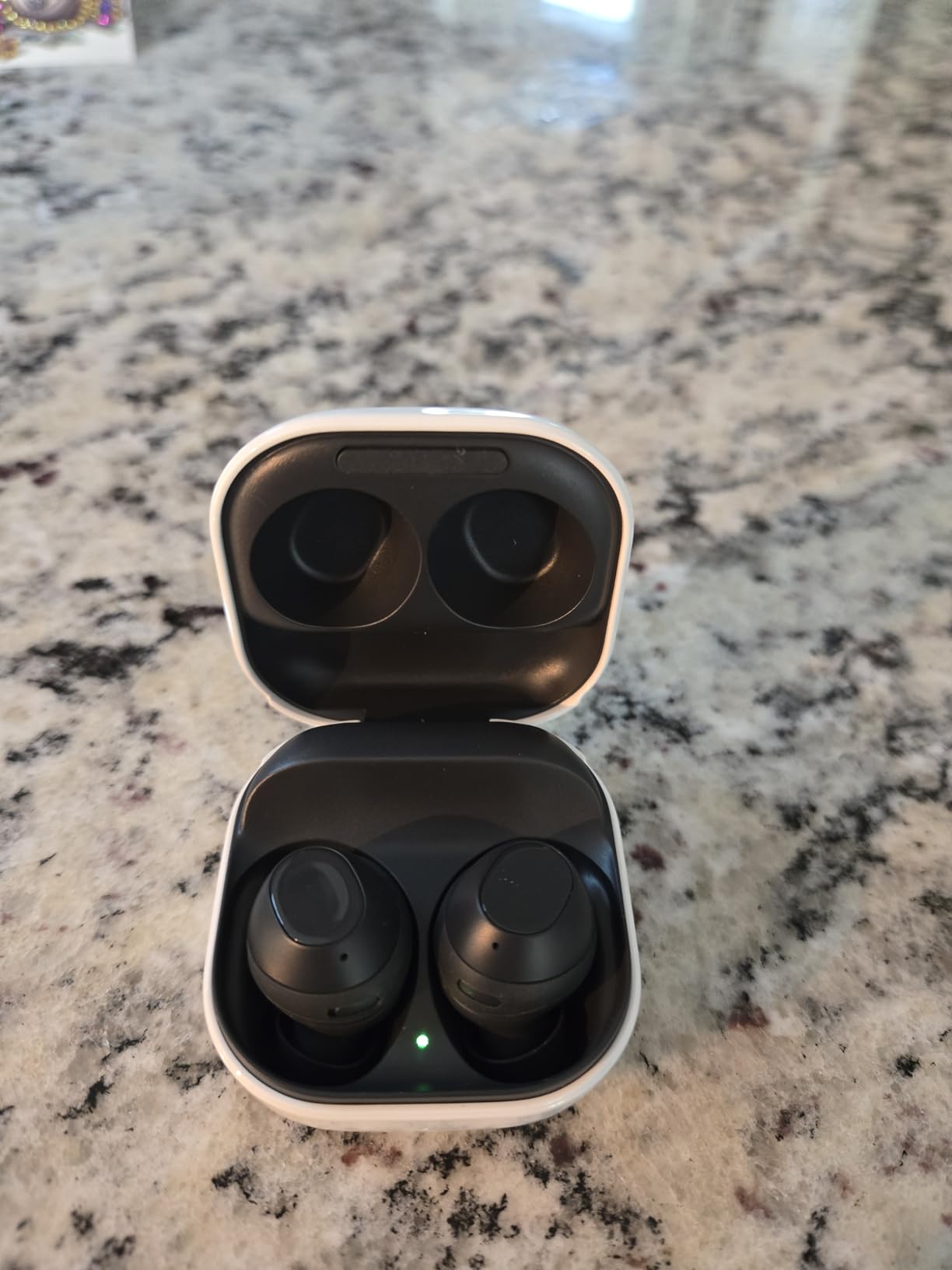 Galaxy Buds FE True Wireless Bluetooth Earbuds, Comfort and Secure in Ear Fit, Auto Switch Audio, Touch Control, Built-in Voice Assistant, Graphite customer photo 2