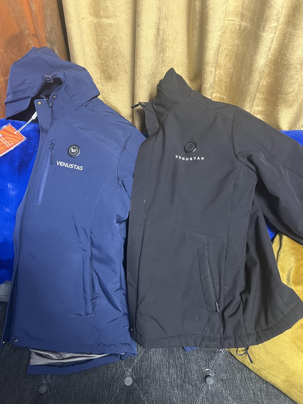 Venustas Women's Heated Jacket with Battery Pack, Waterproof & Windproof Electric Insulated Heated Coat With Detachable Hood customer photo 2