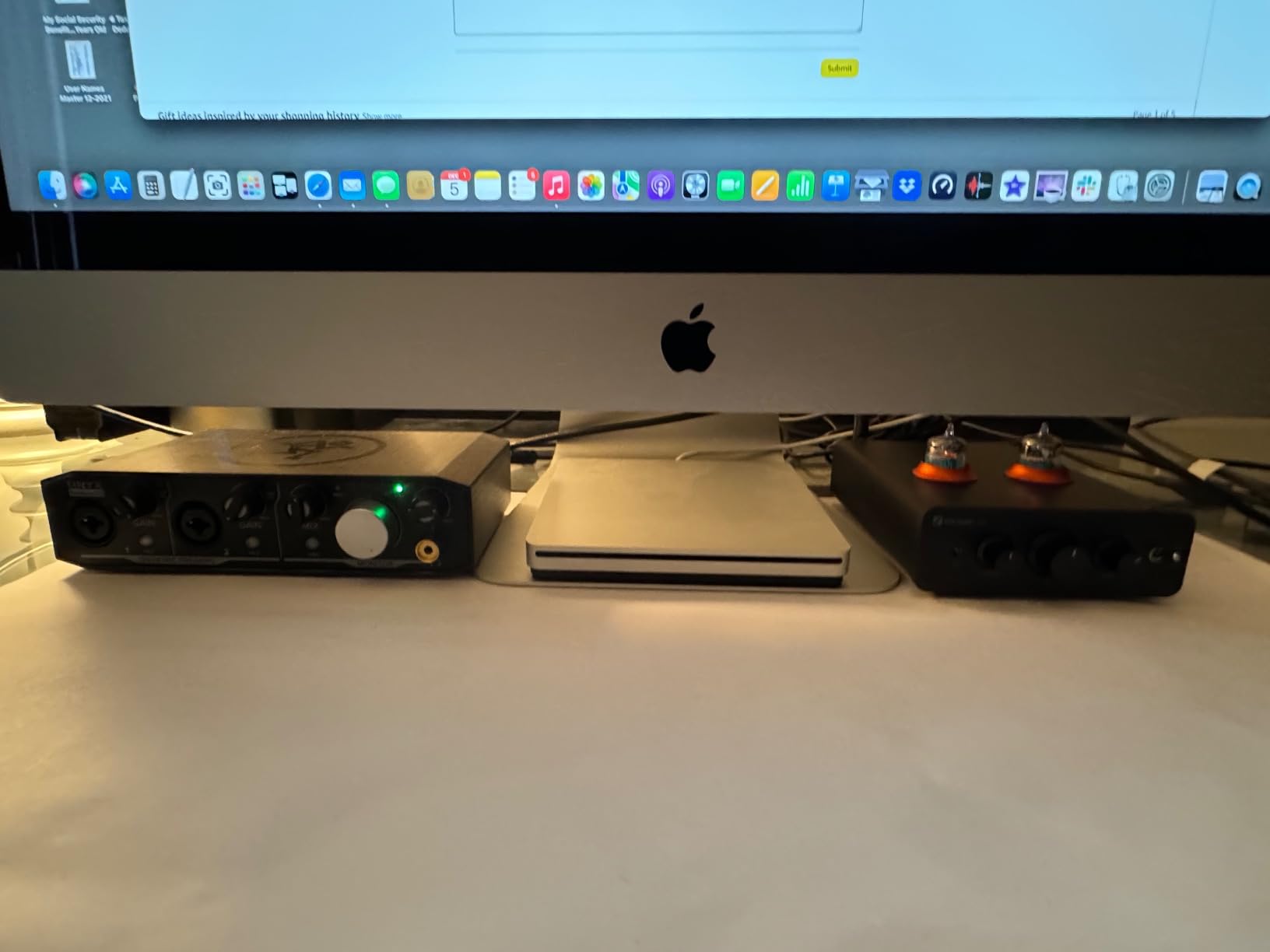 Fosi Audio P3 Tube Preamp Headphone Amplifier Home Audio Preamplifier Mini Vacuum Pre Amp Receiver with Bluetooth aptX LL HD Bass Treble Tone Controls for HiFi Stereo Active Speakers with RCA AUX Jack customer photo 1