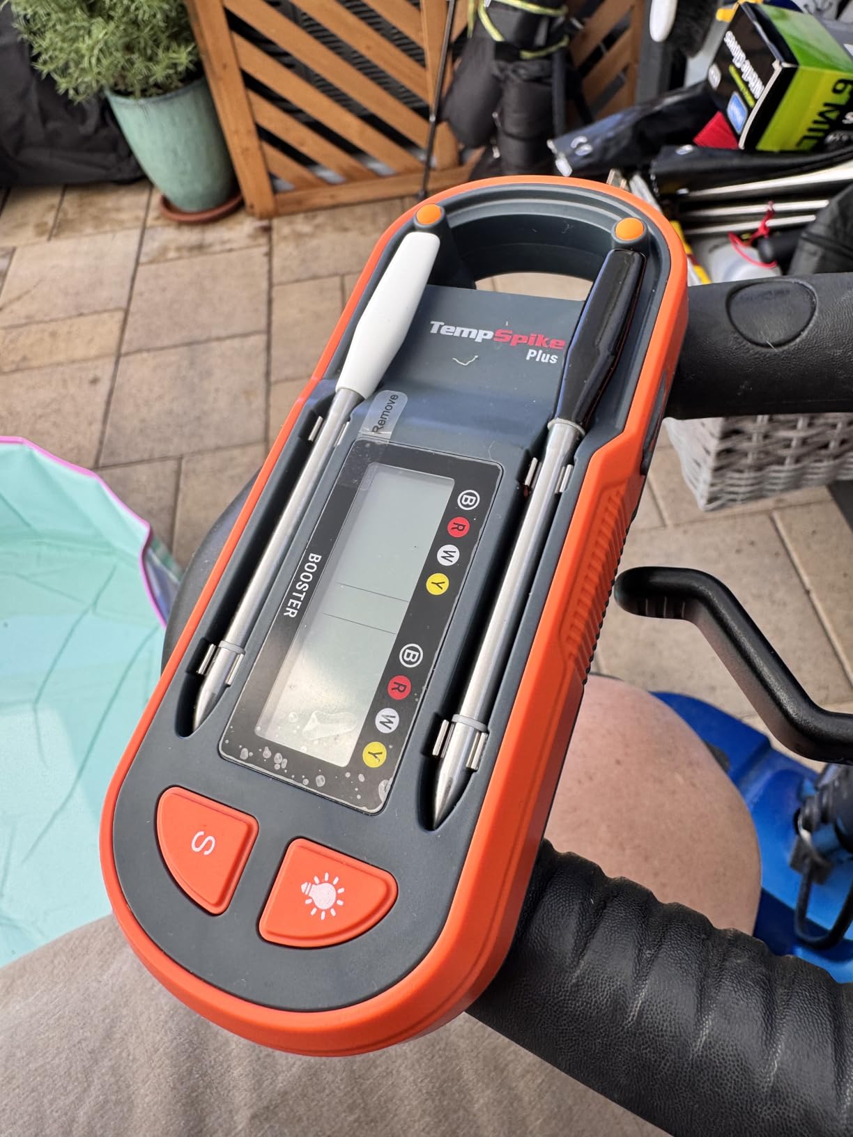 ThermoPro TempSpike Plus 600ft Wireless Meat Thermometer with 2 Color-Coded Probes, Bluetooth Meat Thermometer Wireless with LCD-Enhanced Booster for Food Cooking Grill Smoker customer photo 2