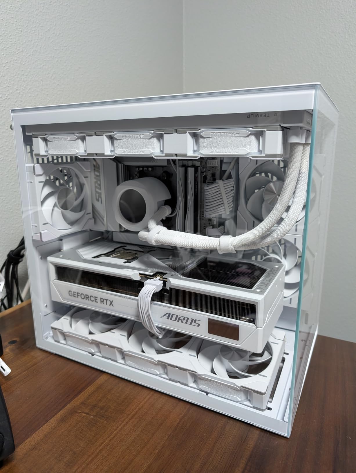 G.SKILL Trident Z5 Neo RGB Series DDR5 RAM (AMD Expo) 64GB (2x32GB) 6000MT/s CL30-36-36-96 1.40V Desktop Computer Memory U-DIMM - Matte White (F5-6000J3036G32GX2-TZ5NRW) customer photo 2