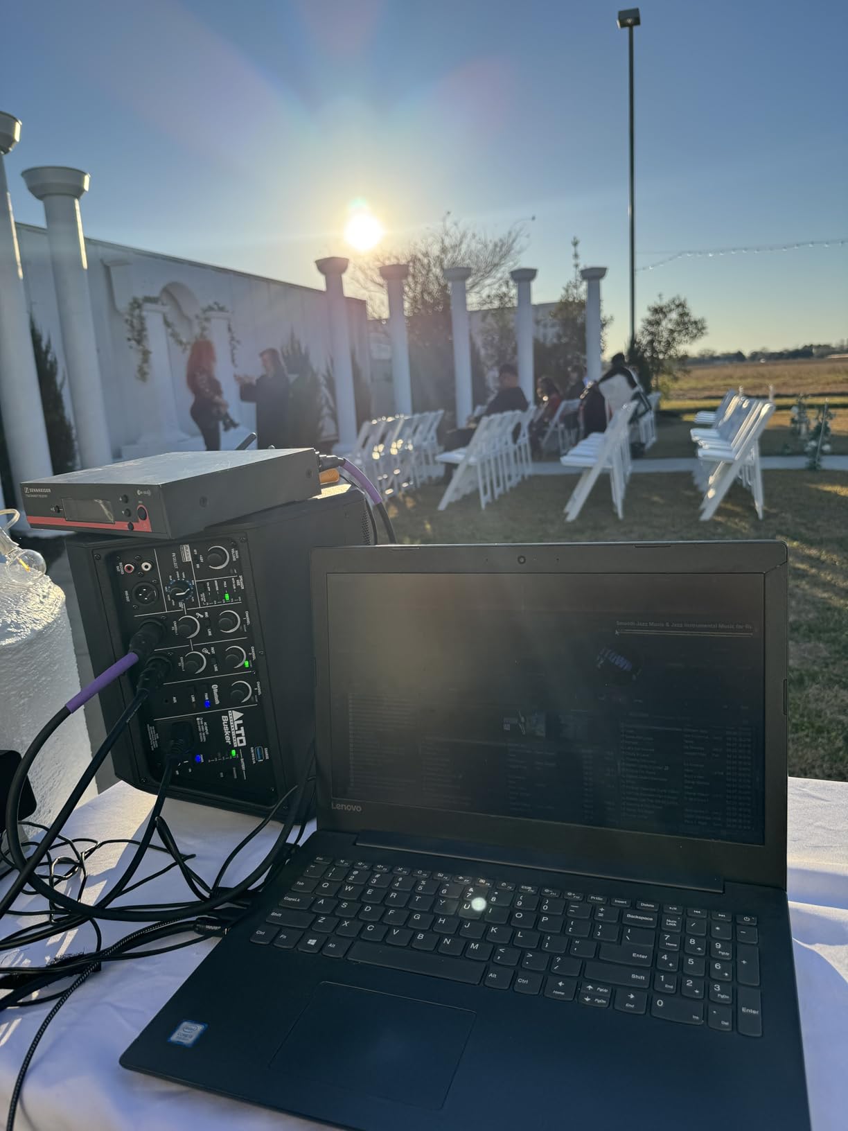 ALTO Busker 200W Portable PA Speaker System with Rechargeable Battery, Bluetooth, 3-Channel Mixer, Alesis FX, App Control, USB Charging customer photo 1