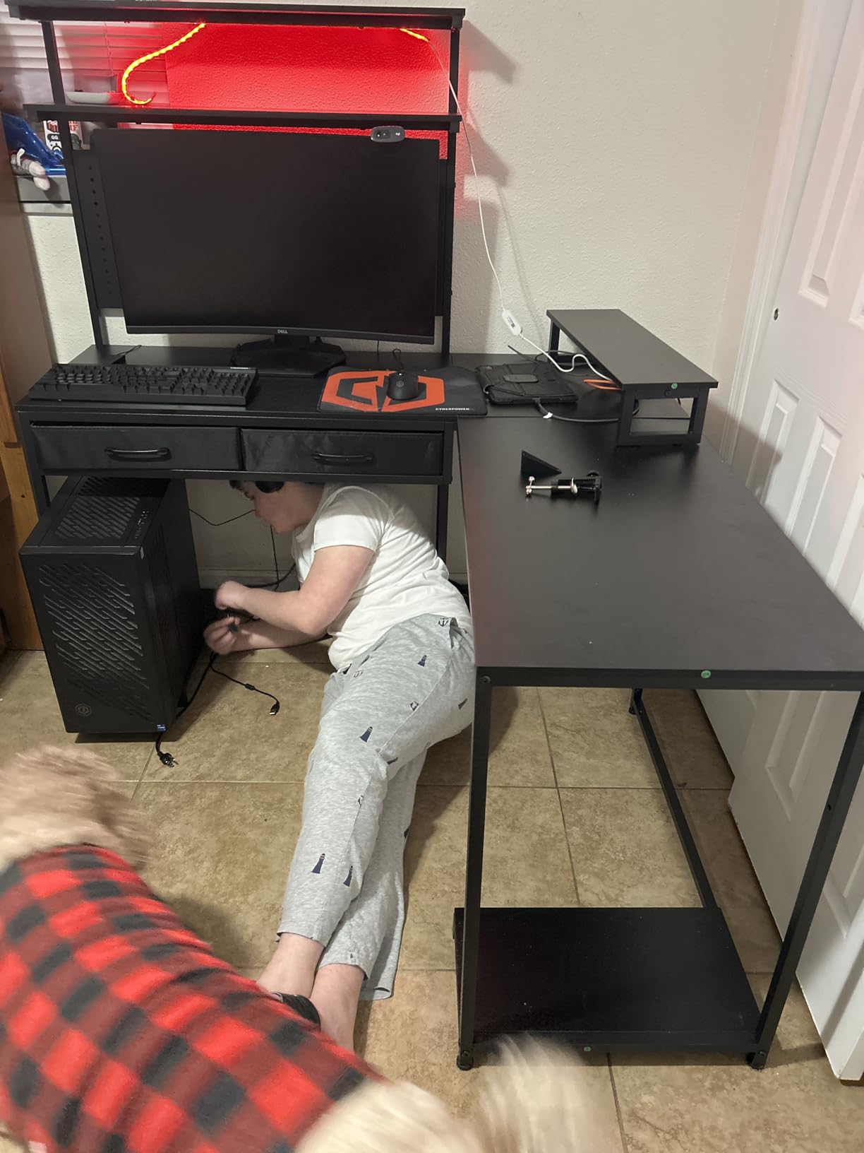 SEDETA L Shaped Gaming Desk with LED Lights, Pegboard and Drawers, Gaming Desk with Hutch, Computer Desk with Monitor Stand, Storage Shelves customer photo 1