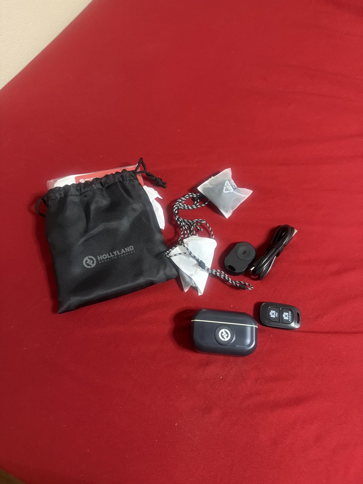 Hollyland Lark M2 Wireless Microphone for iPhone15/16/17&Android, USB C Mini Lapel Microphone Wireless, 1000ft Range, Hi-Fi Audio, Noise Cancellation, 30H Battery for Video Recording customer photo 1