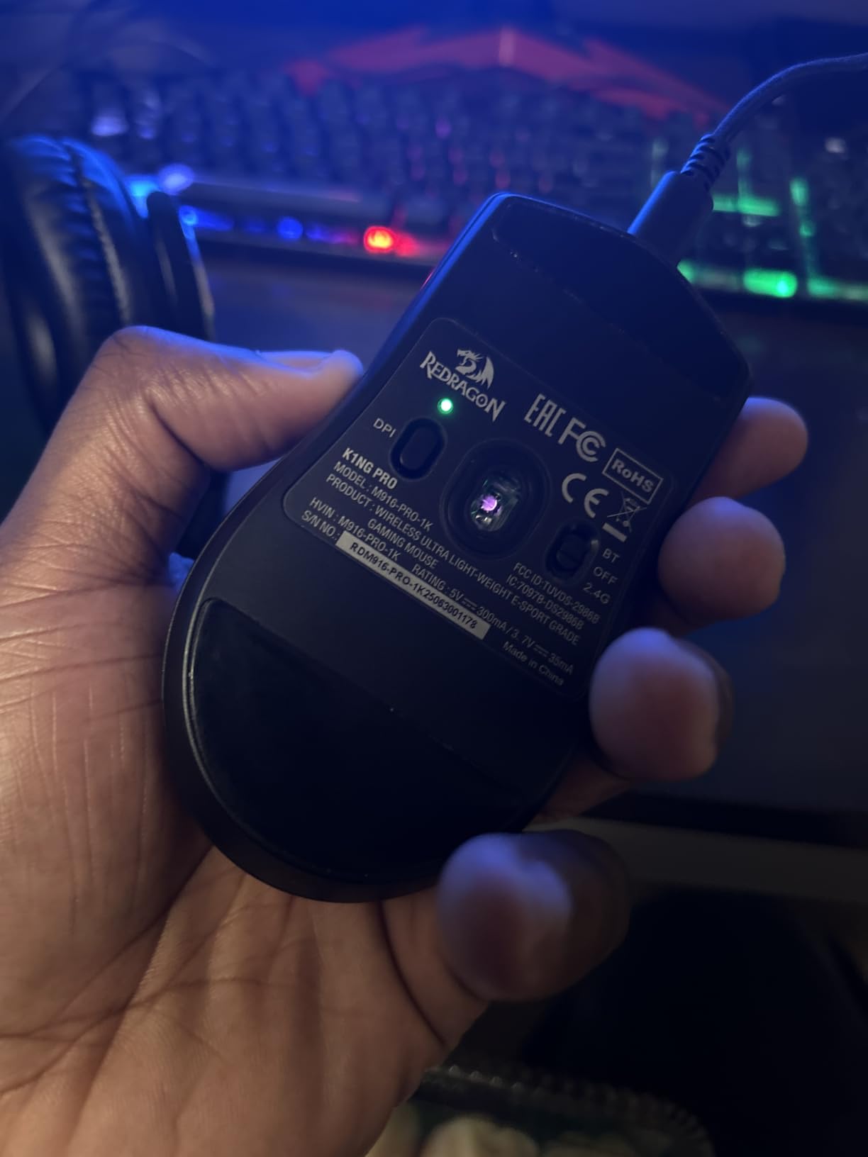 Redragon M916 PRO 3-Mode Wireless Gaming Mouse, 55G Ultra-Light 26K DPI Mouse w/Ergonomic Natural Grip Build, Full Programmable Buttons, Software Supports DIY Keybinds & DPI customer photo 1