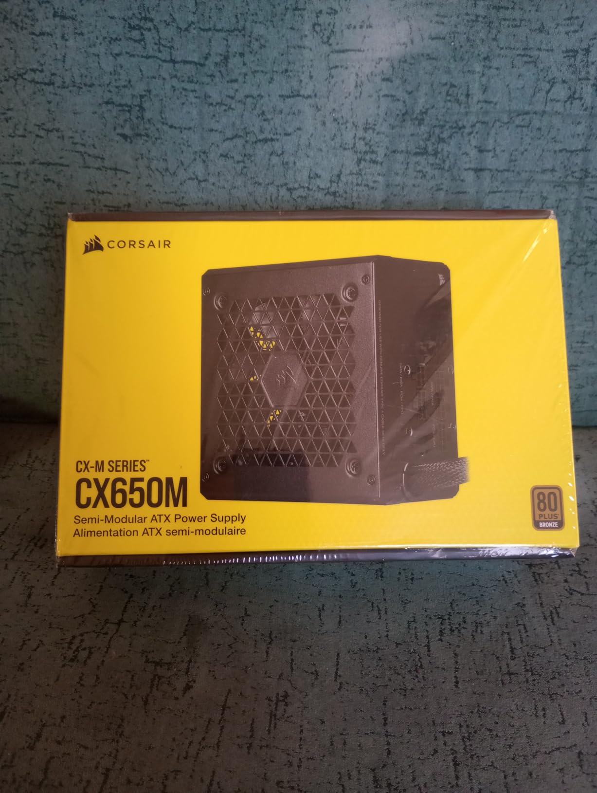 CORSAIR CX650 80 Plus Bronze Non-Modular Low-Noise ATX 650 Watt Power Supply - NA - Black customer photo 1