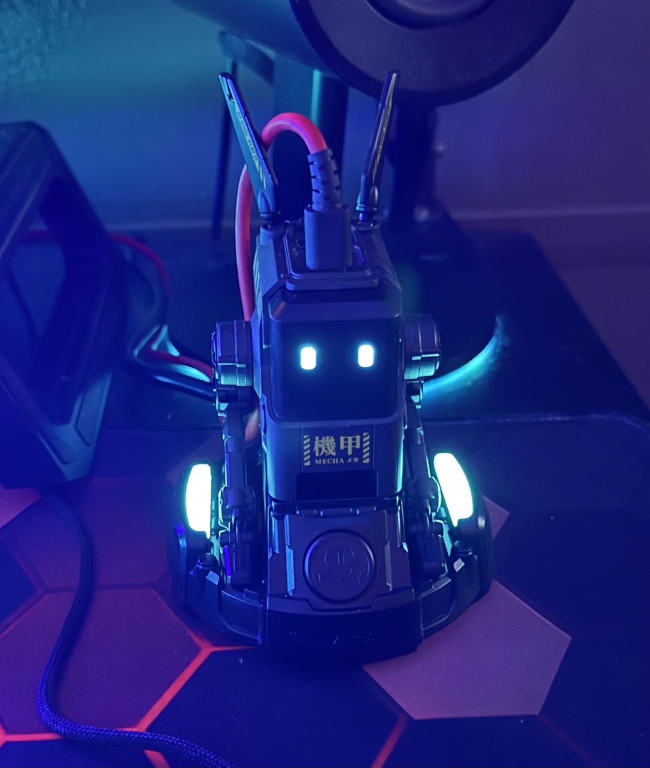 GravaStar 65W Alpha65 Robot Fast GaN Charger Block, 3-Port Fast Charger, Foldable Wall USB C Charger for iPhone, MacBook, iPad, Laptop, Steam Deck, Gifts for Men (65W, Gray) customer photo 2