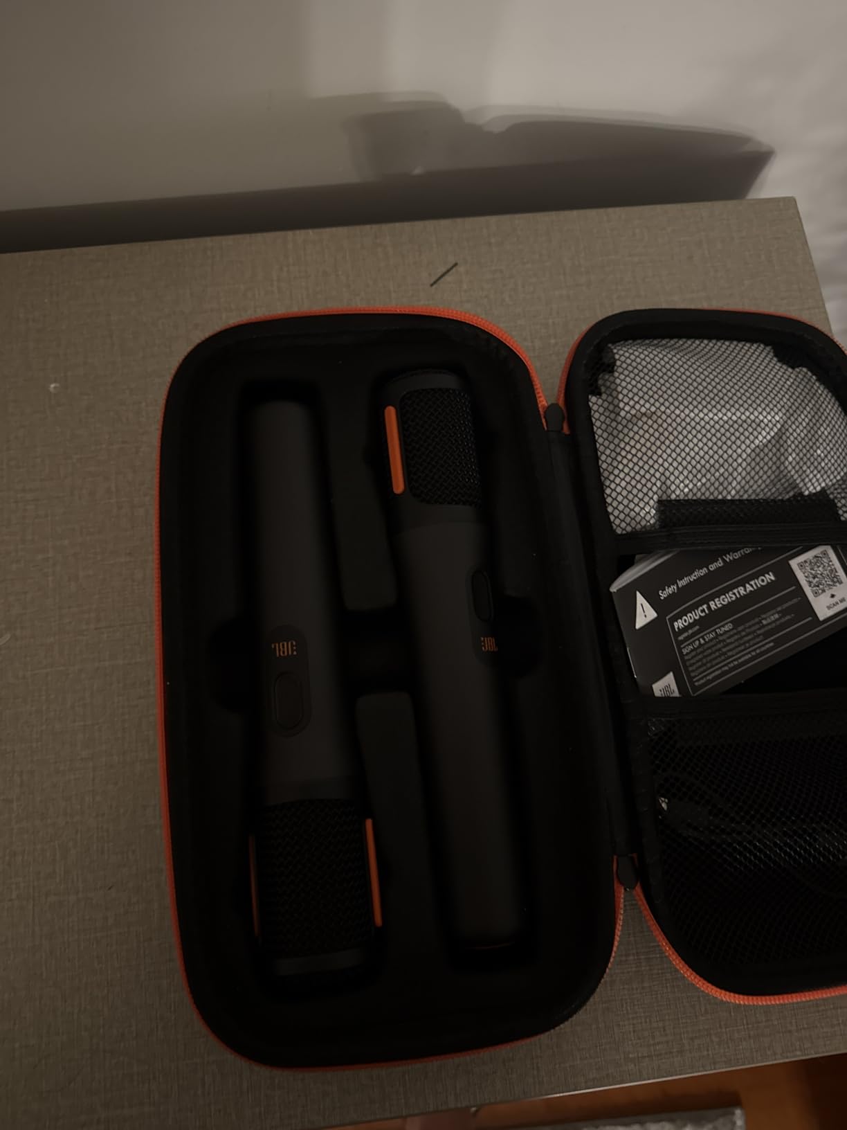 JBL PartyBox Wireless Mic - 2X Digital Wireless Microphones, Rechargeable Battery (20hrs - 700mAh), Clear Voice, Crisp Sound, Stable 2.4GHz Connection, Compatible with All PartyBox Speakers customer photo 1